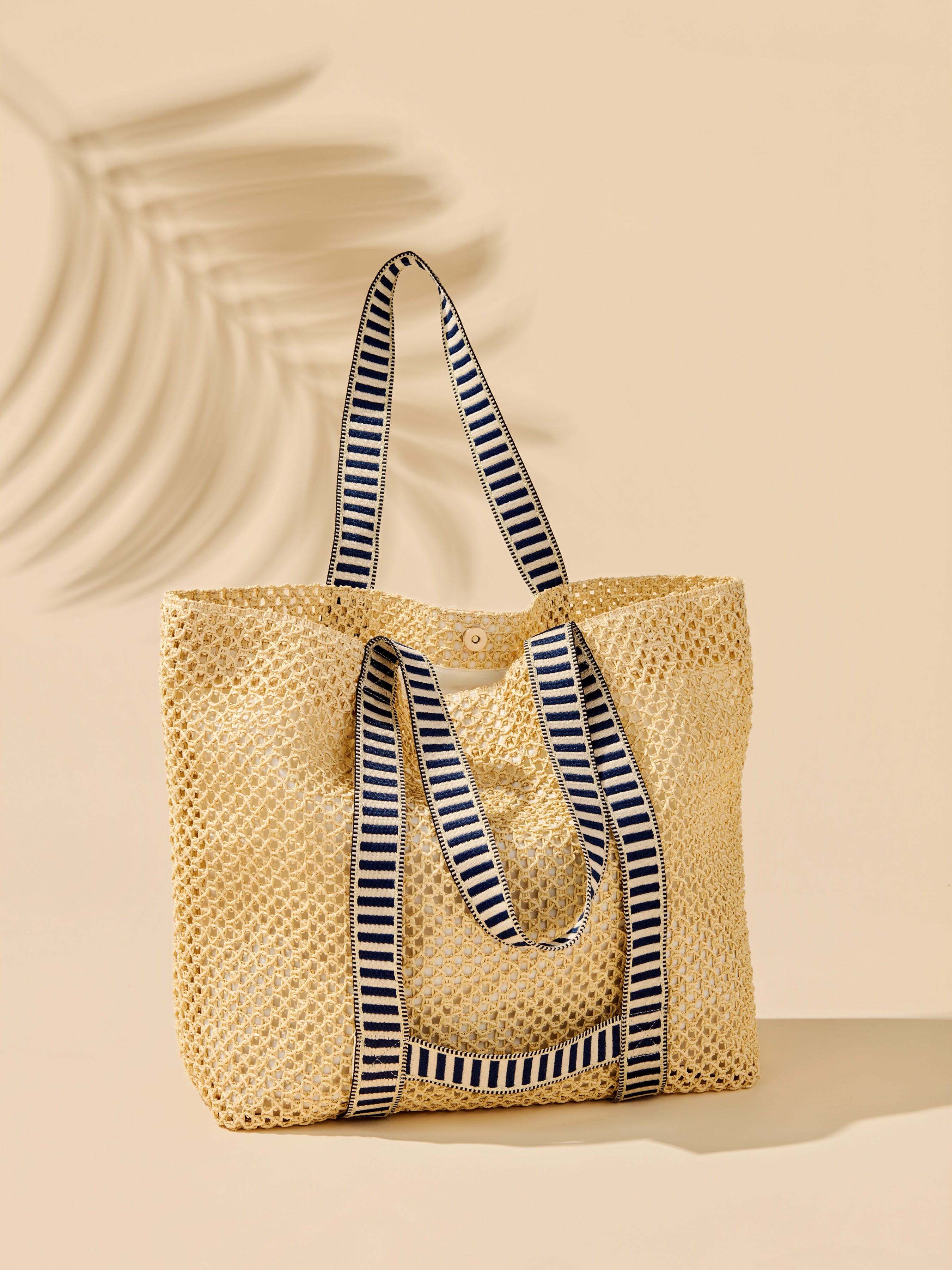 Shiraleah Dorian Tote and Hat Set NAVY