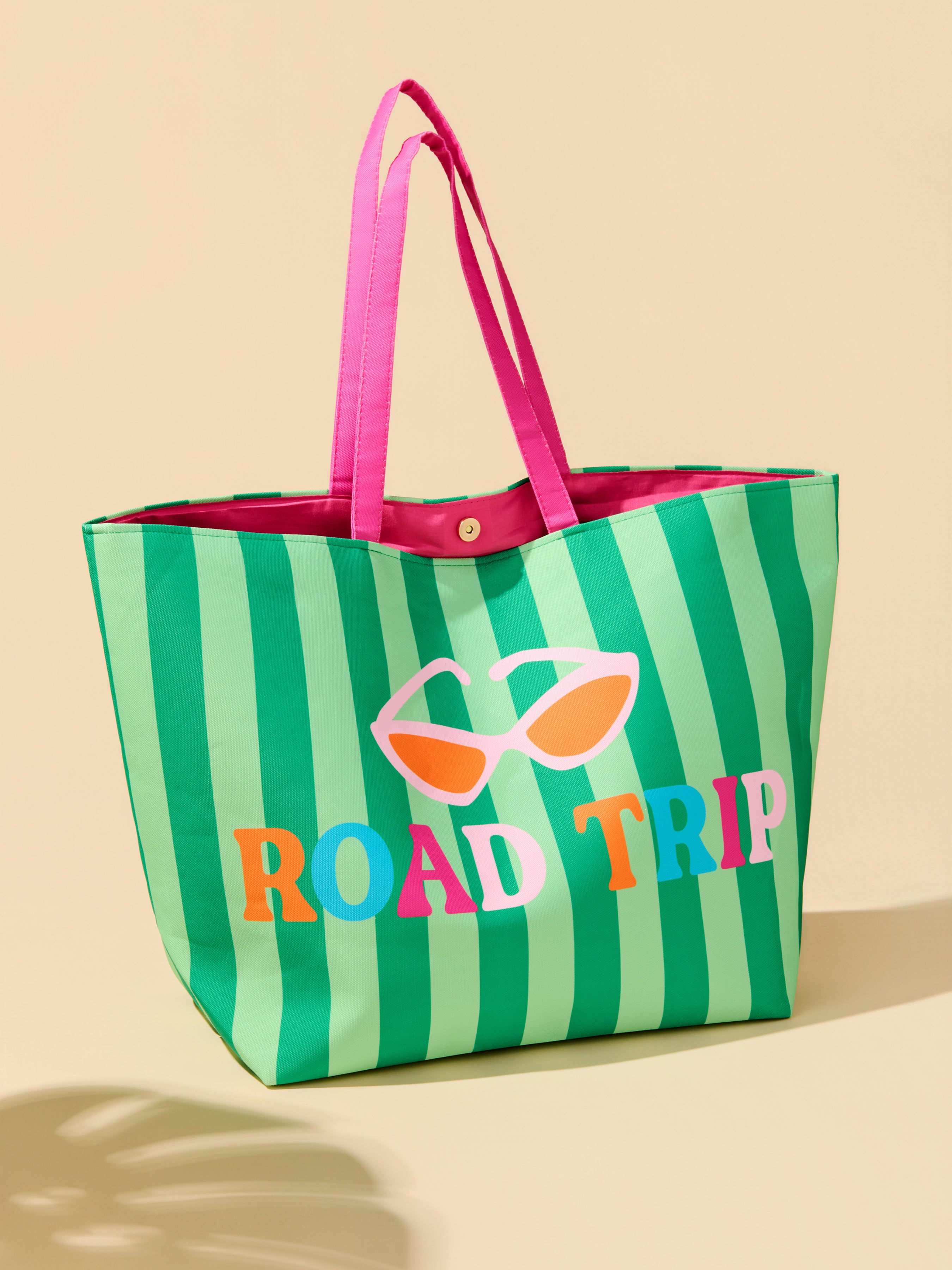 Shiraleah "Road Trip" Carryall Tote, Green