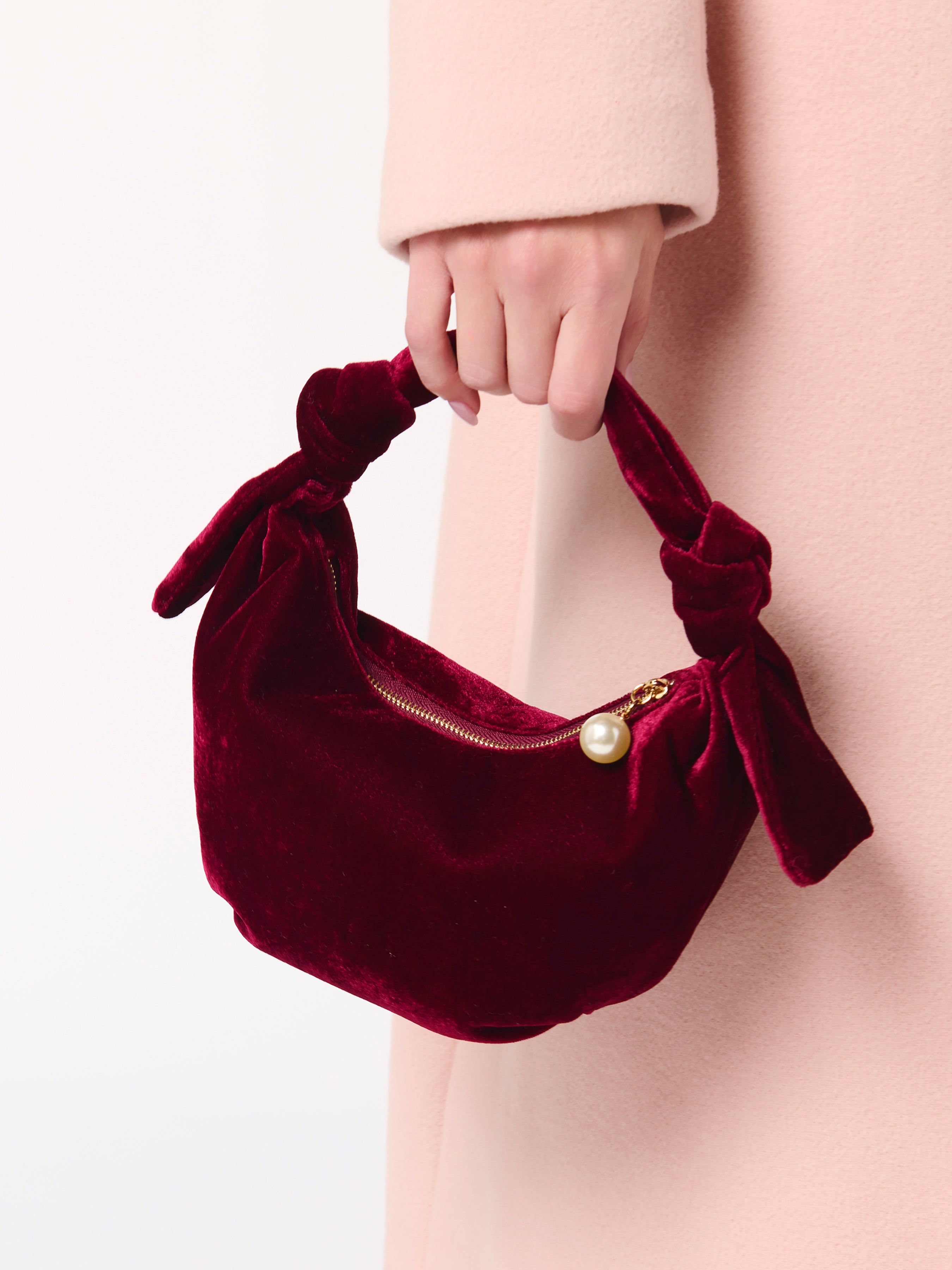 Shiraleah Becca Knotted Top Handle Bag WINE