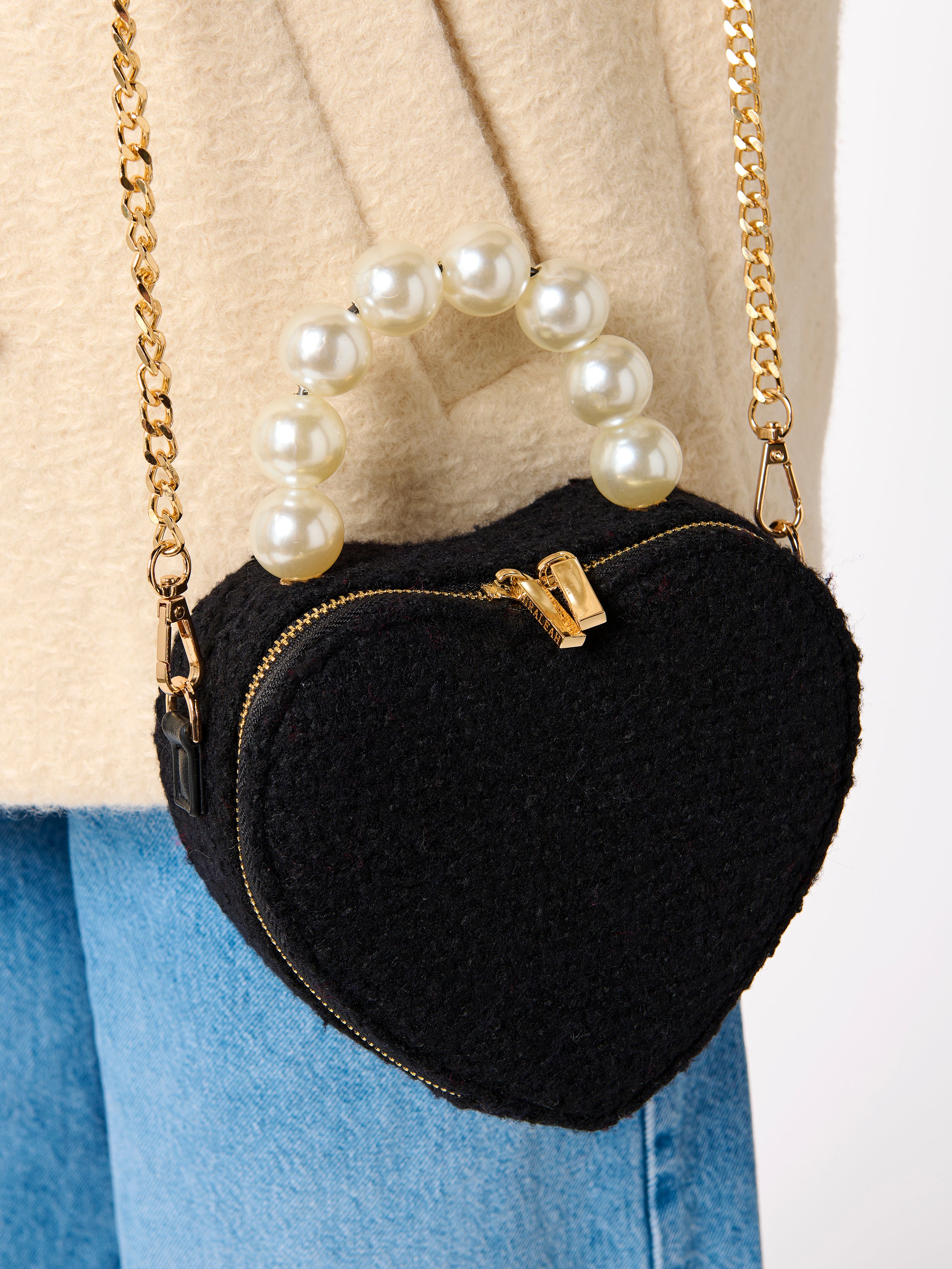 Shiraleah Heart Top Handle Bag BLACK