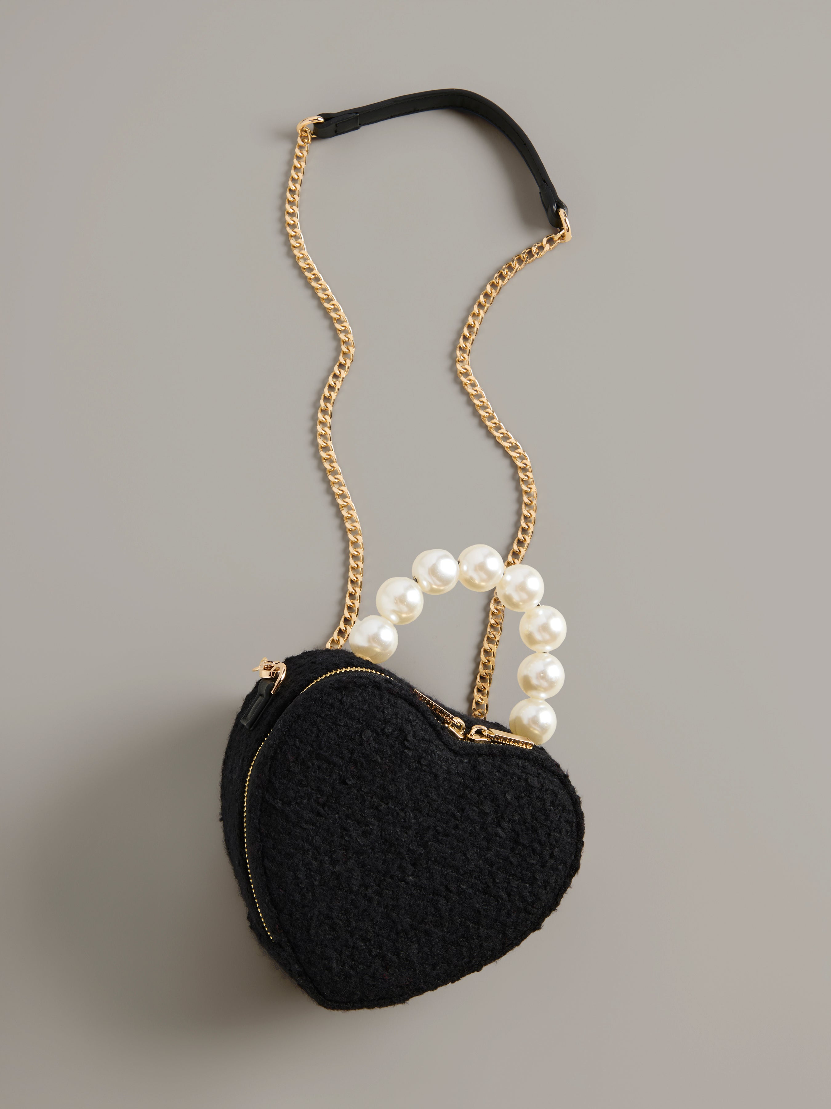 Shiraleah Heart Top Handle Bag BLACK