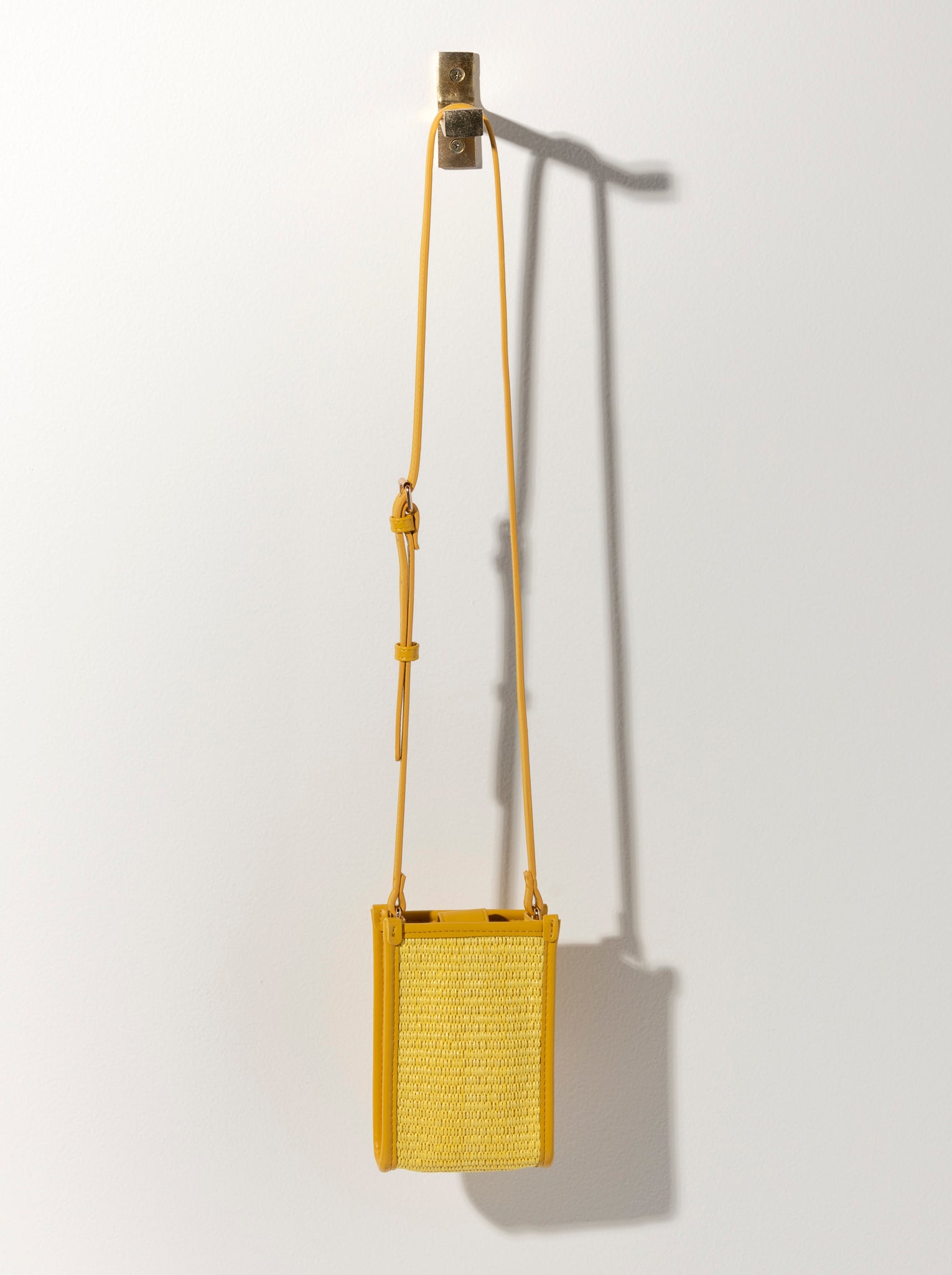 Shiraleah Amalfi Phone Holder, Yellow