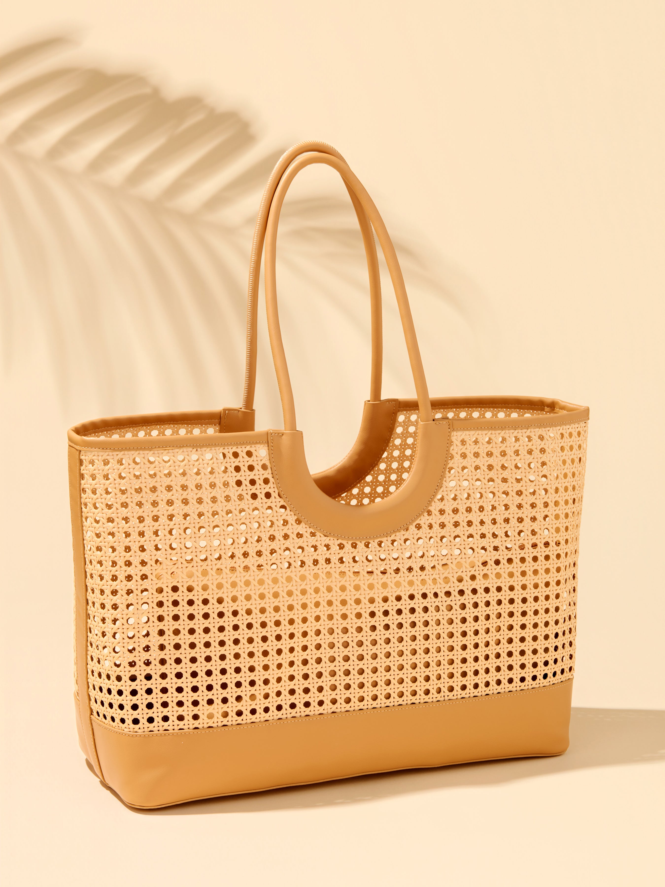 Shiraleah Lyra Tote TAN