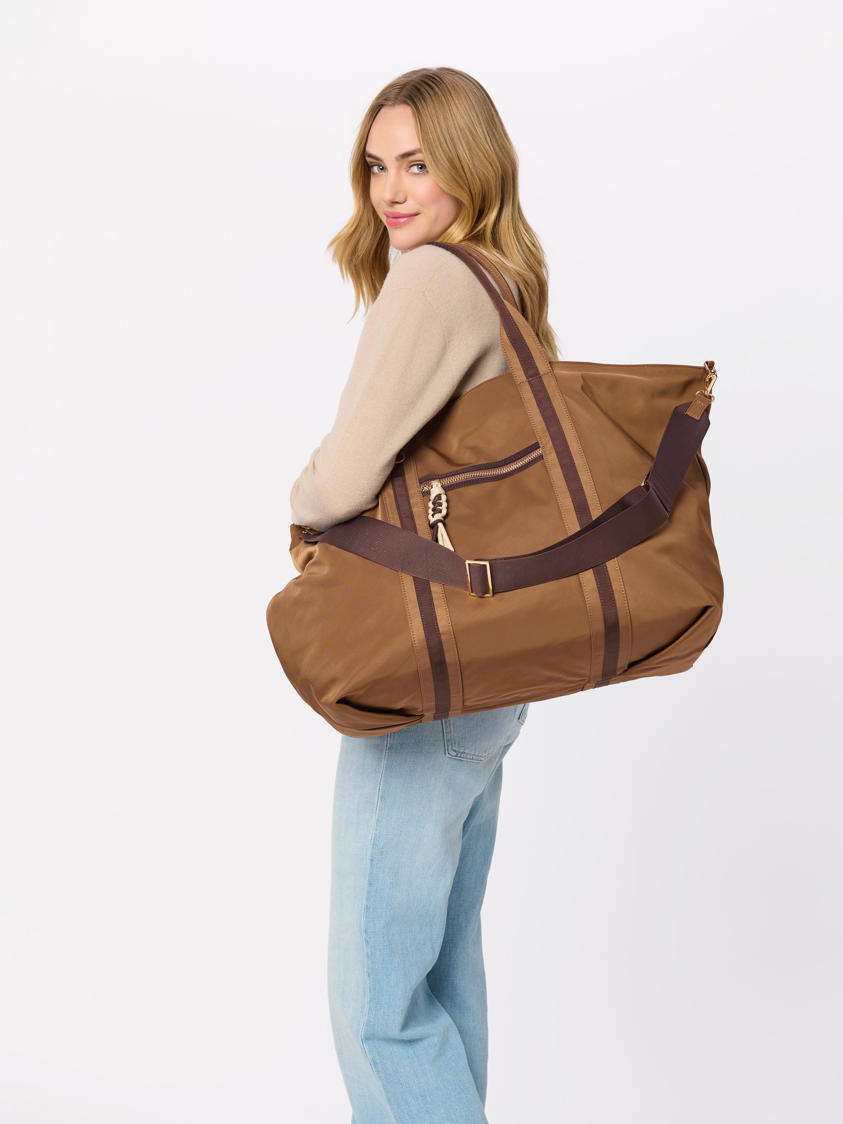 Shiraleah Jet Travel Tote MOCHA / OS