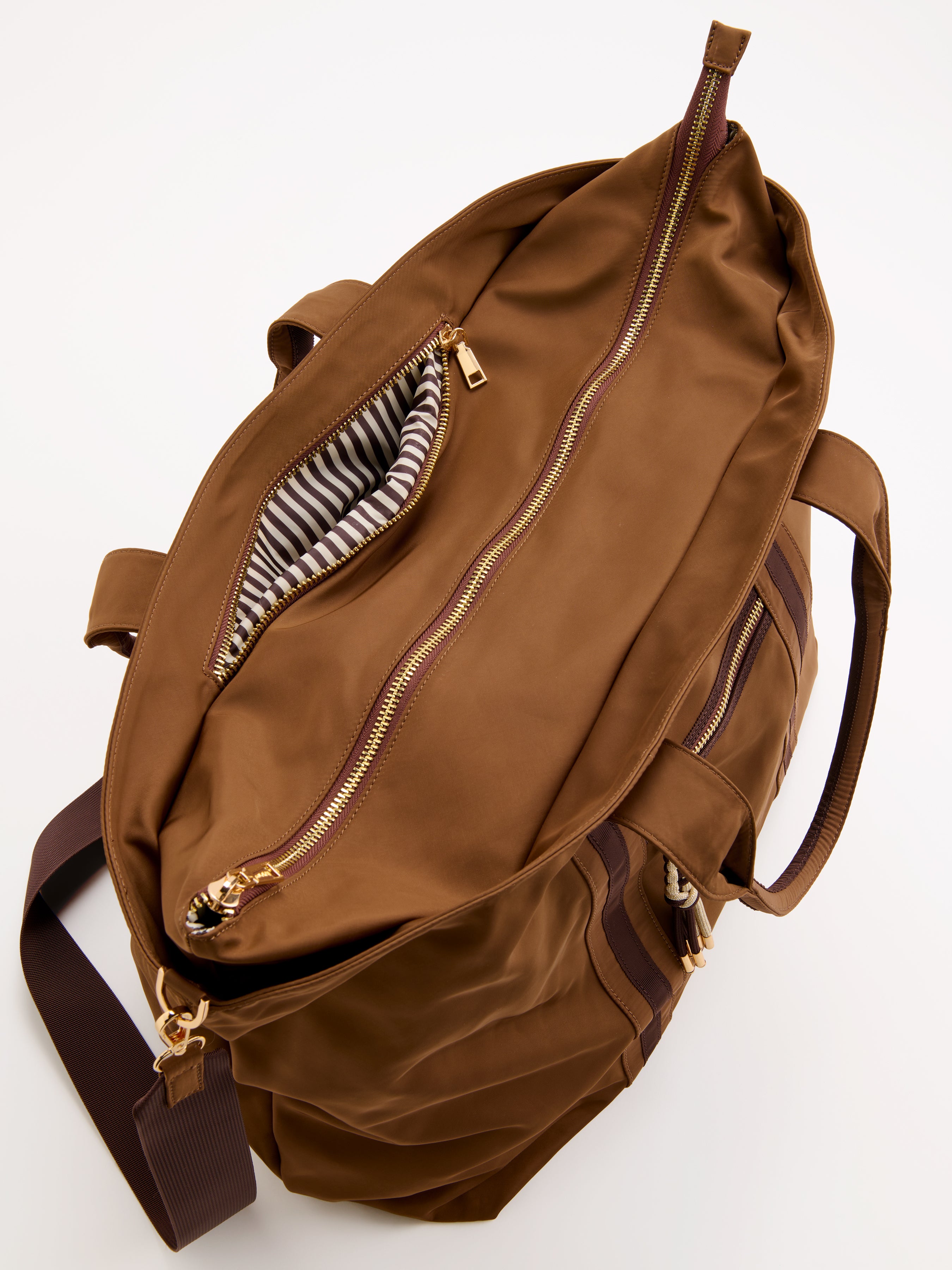 Shiraleah Jet Travel Tote MOCHA / OS