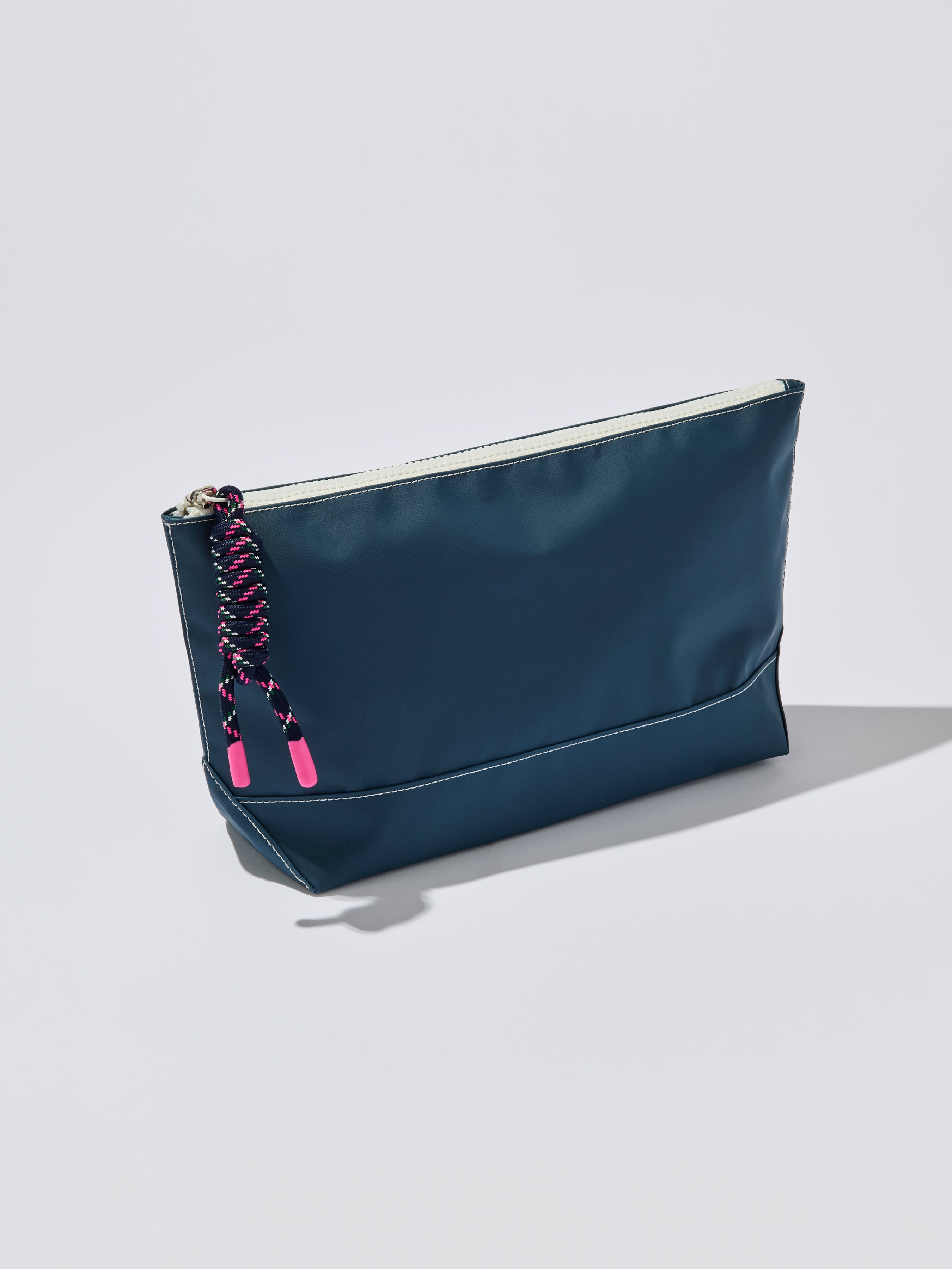 Shiraleah Port Water Resistant Zip Pouch NAVY