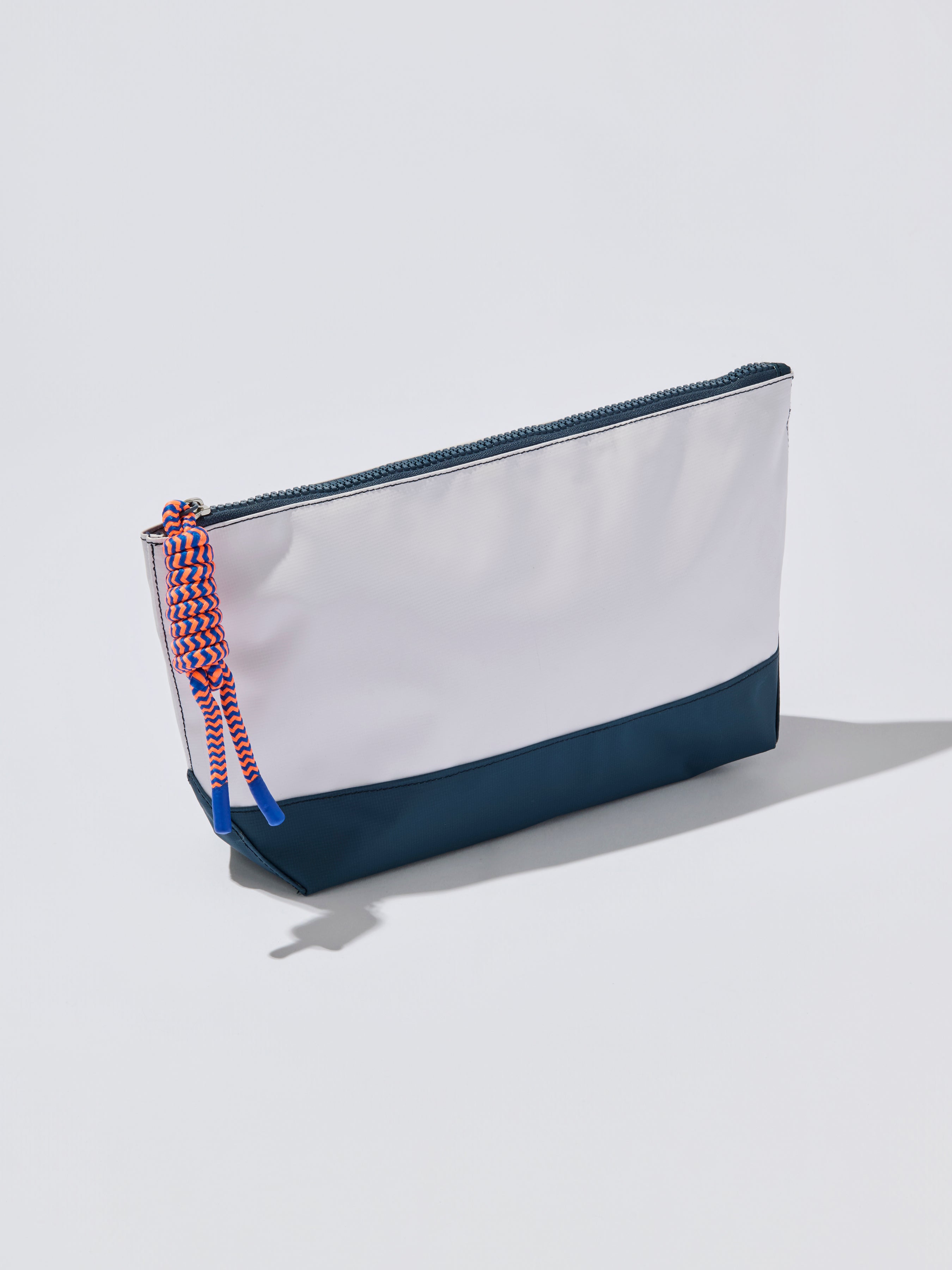 Shiraleah Port Water Resistant Zip Pouch WHITE