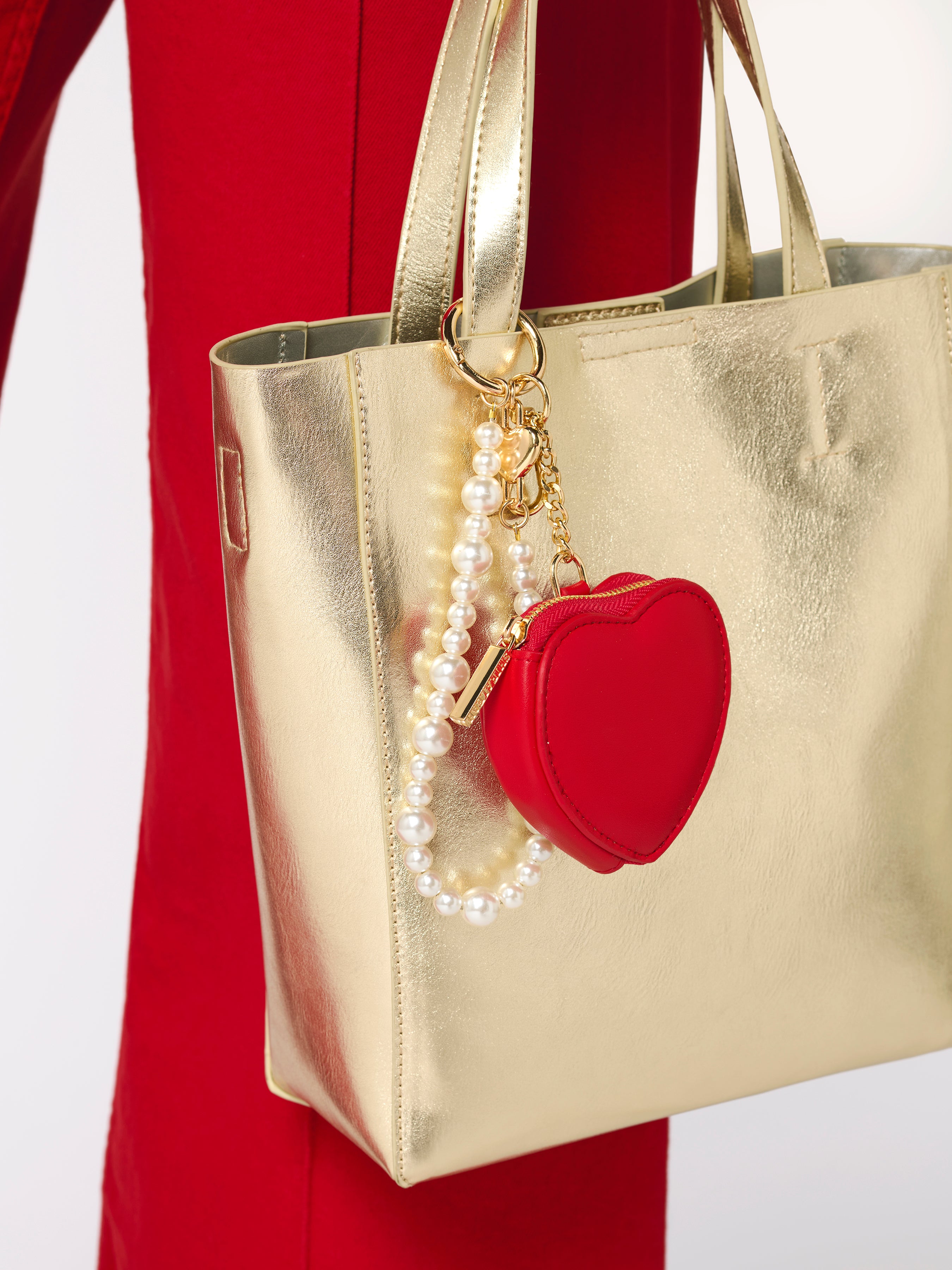 Shiraleah Heart Pouch Bag Charm/Key Ring RED