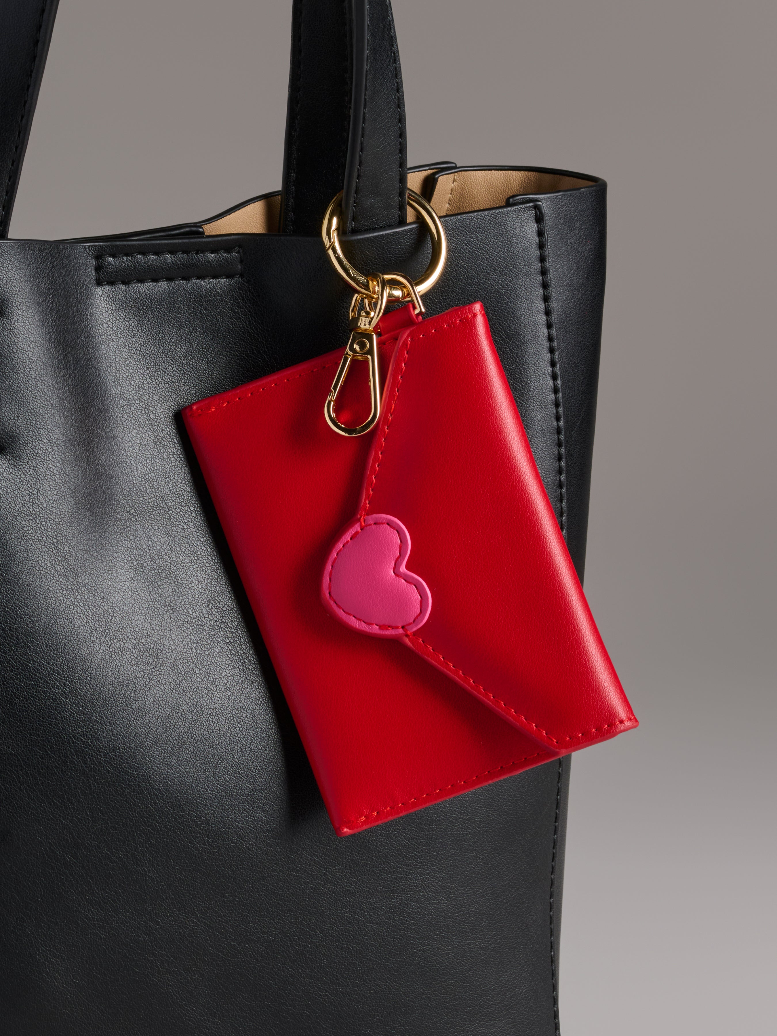 Shiraleah Love Letter Card Case RED