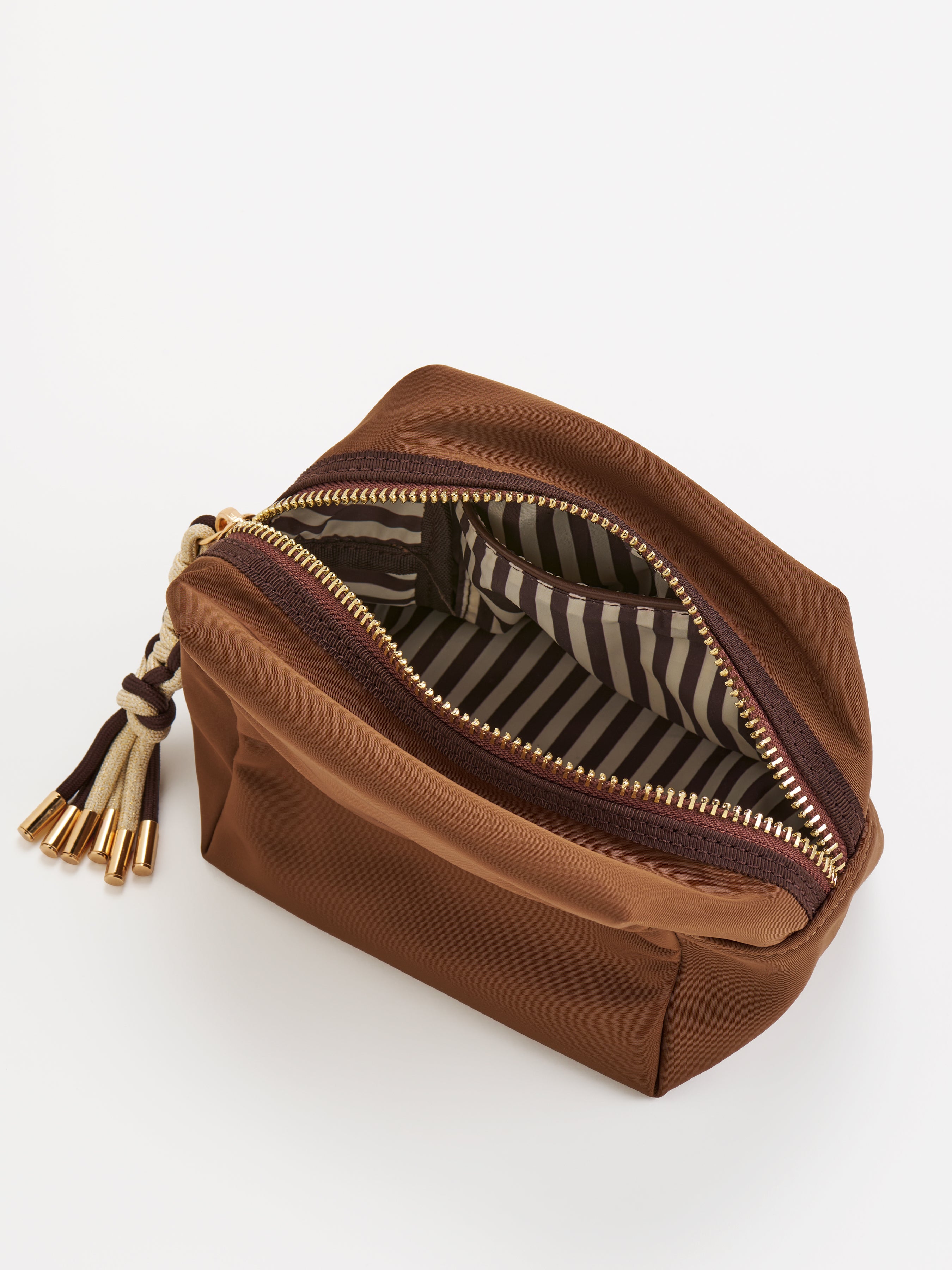 Shiraleah Jet Small Boxy Zip Pouch MOCHA / OS