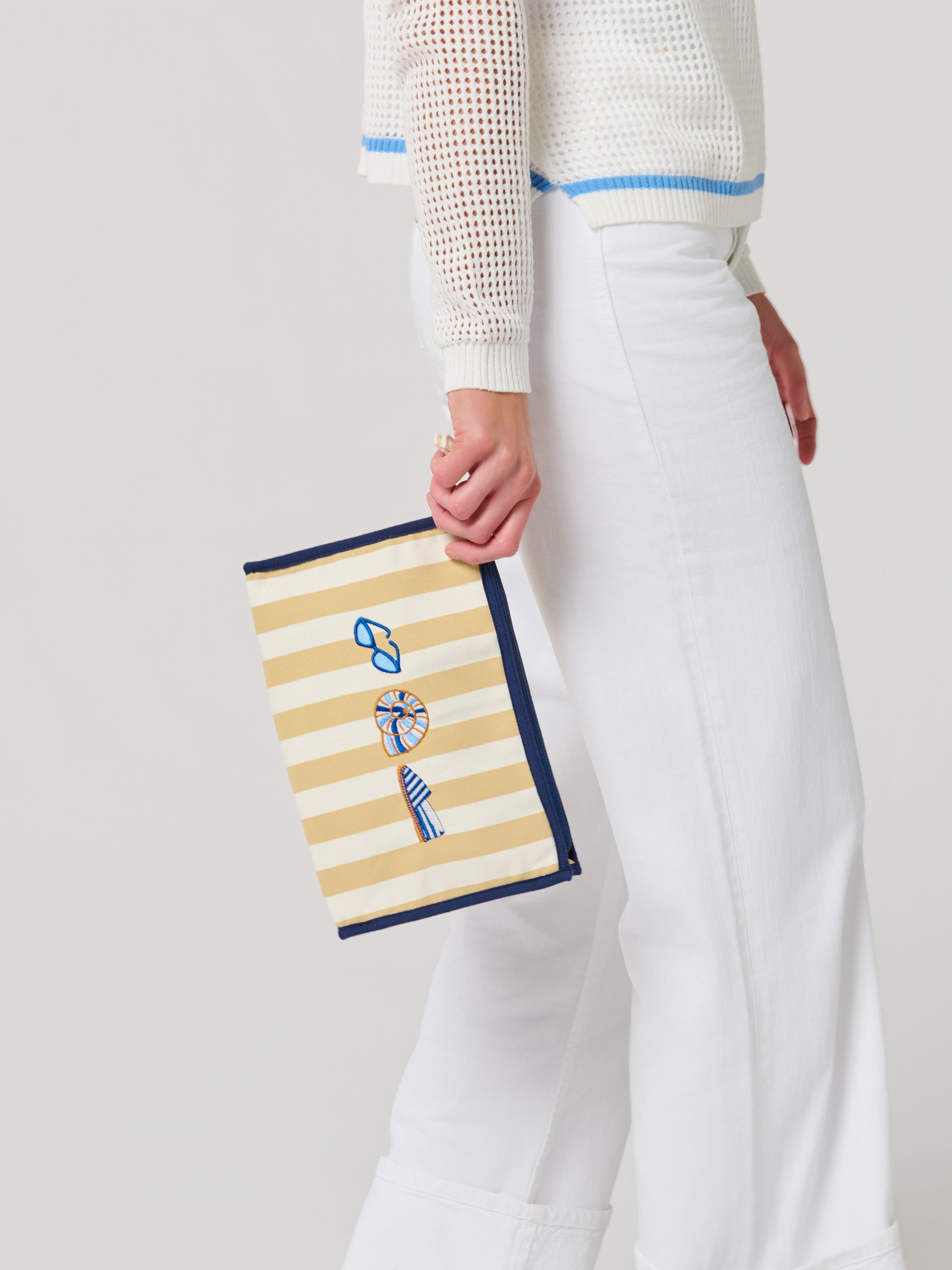 Shiraleah Shelly Zip Pouch, Natural