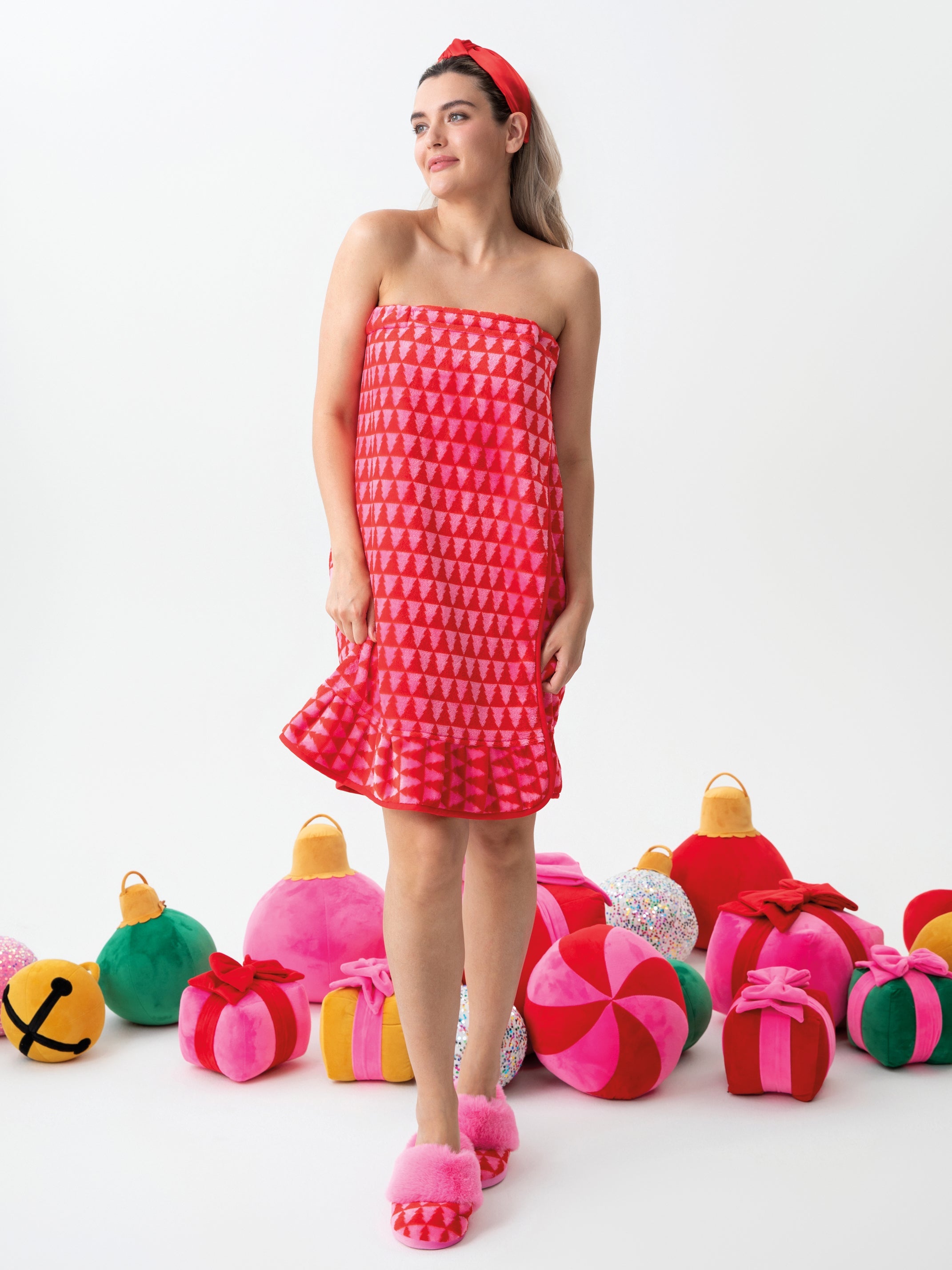 Shiraleah Assorted Set of 2 Sizes Felicity Trees Slippers, Pink