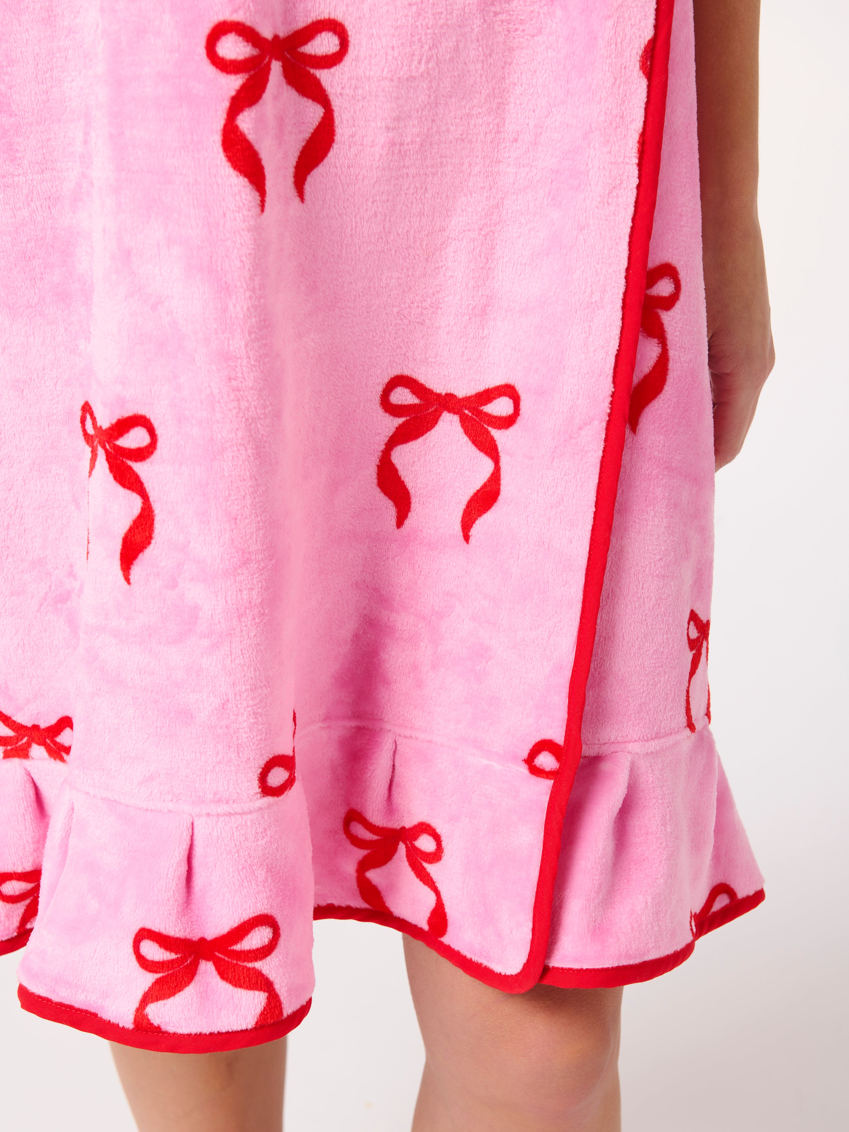 Shiraleah Bow Bath Wrap, Pink