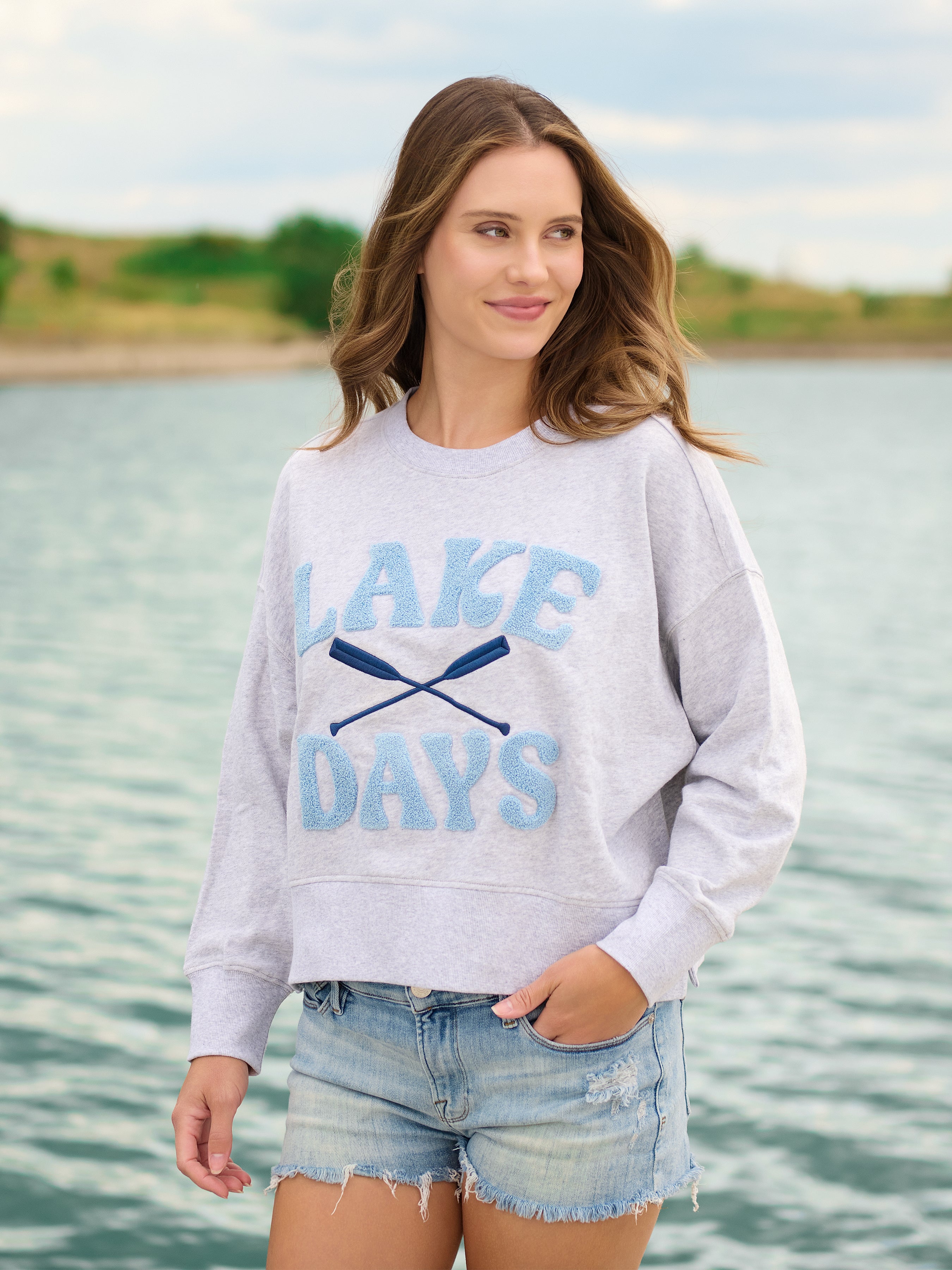 Shiraleah "Lake Days" Relaxed Sweatshirt, Grey SMALL