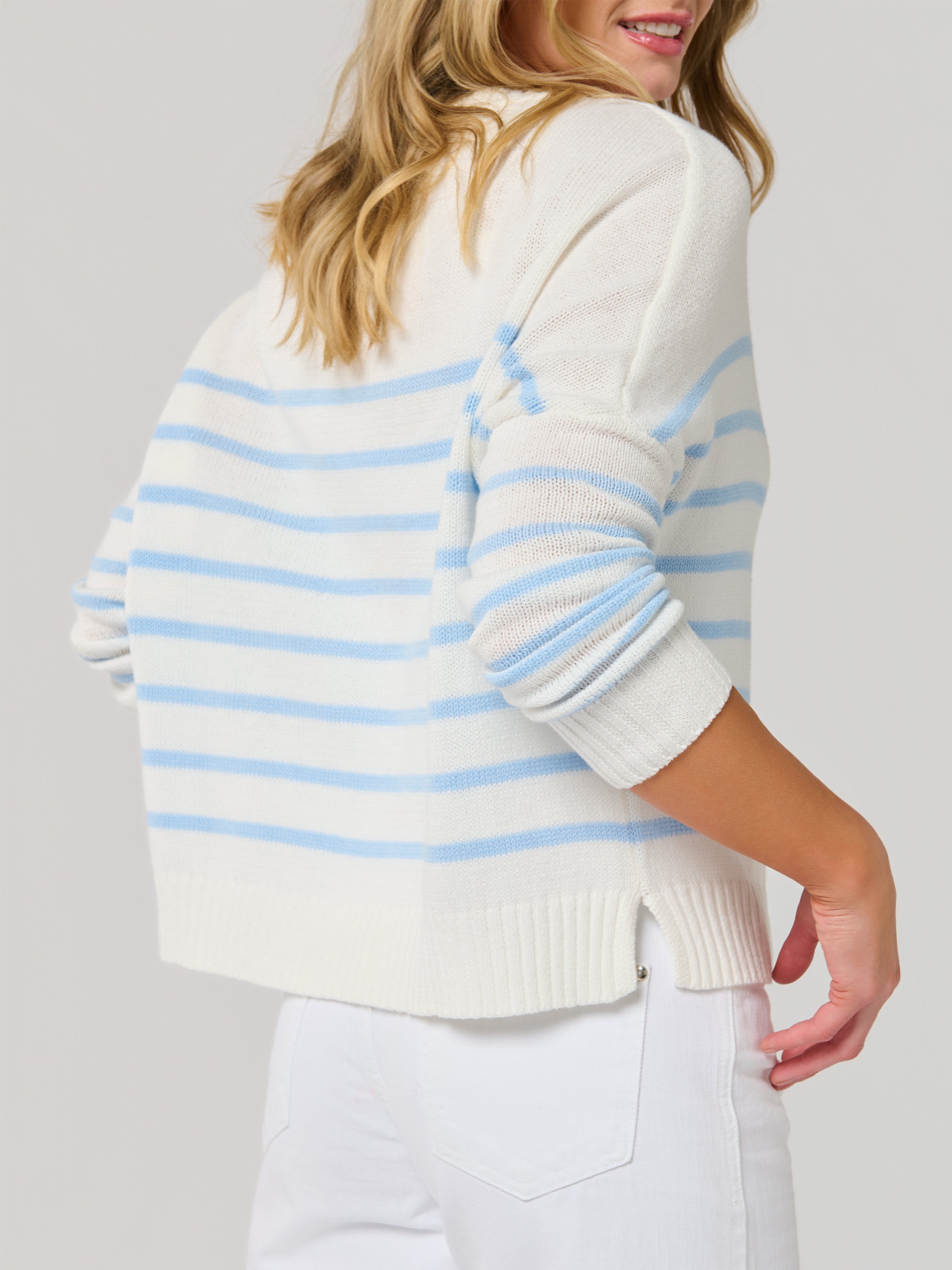 Shiraleah Lobster Relaxed Fashion Fit Sweater, White SMALL