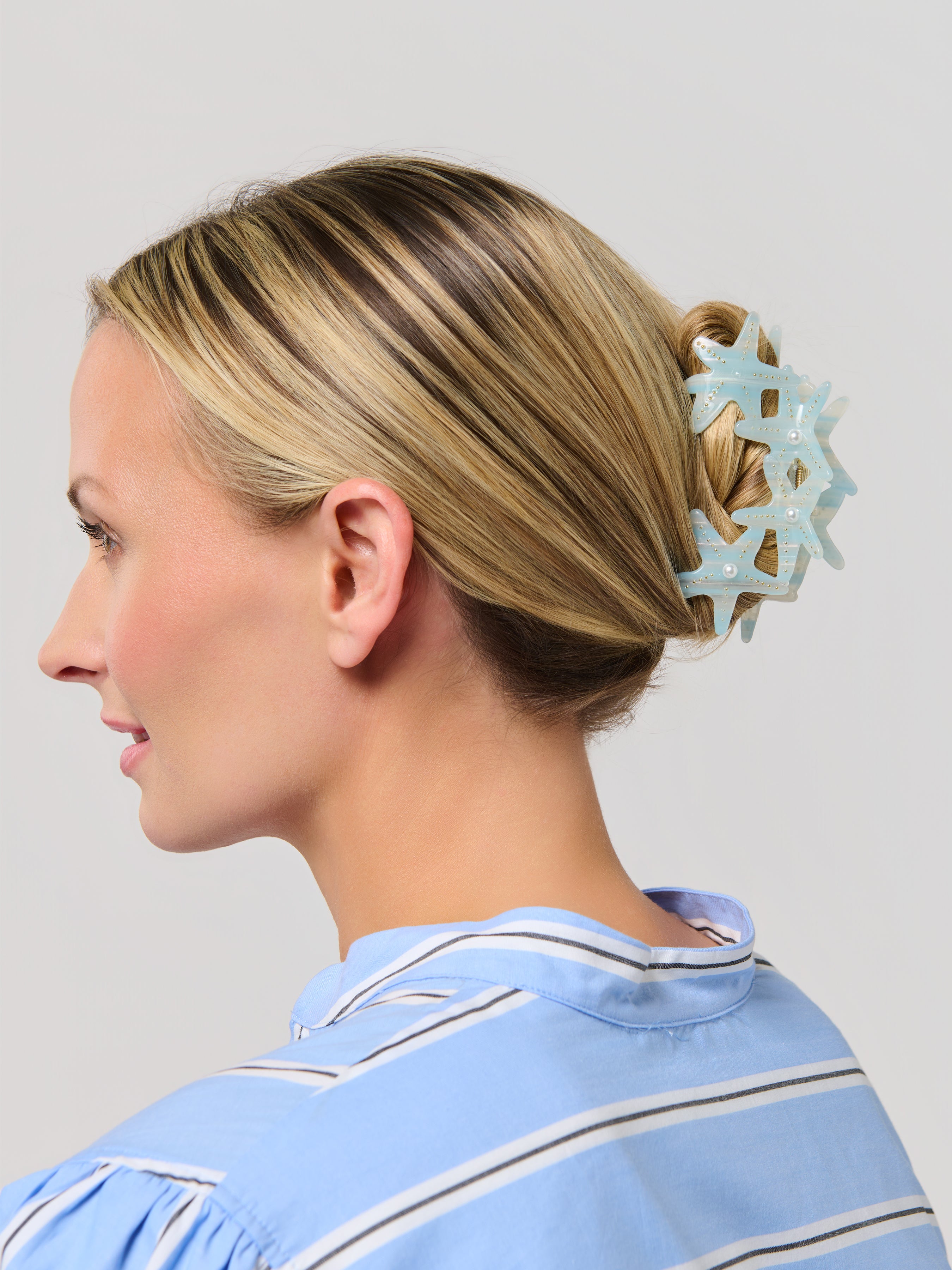 Shiraleah Pearl Starfish Claw Clip, Blue