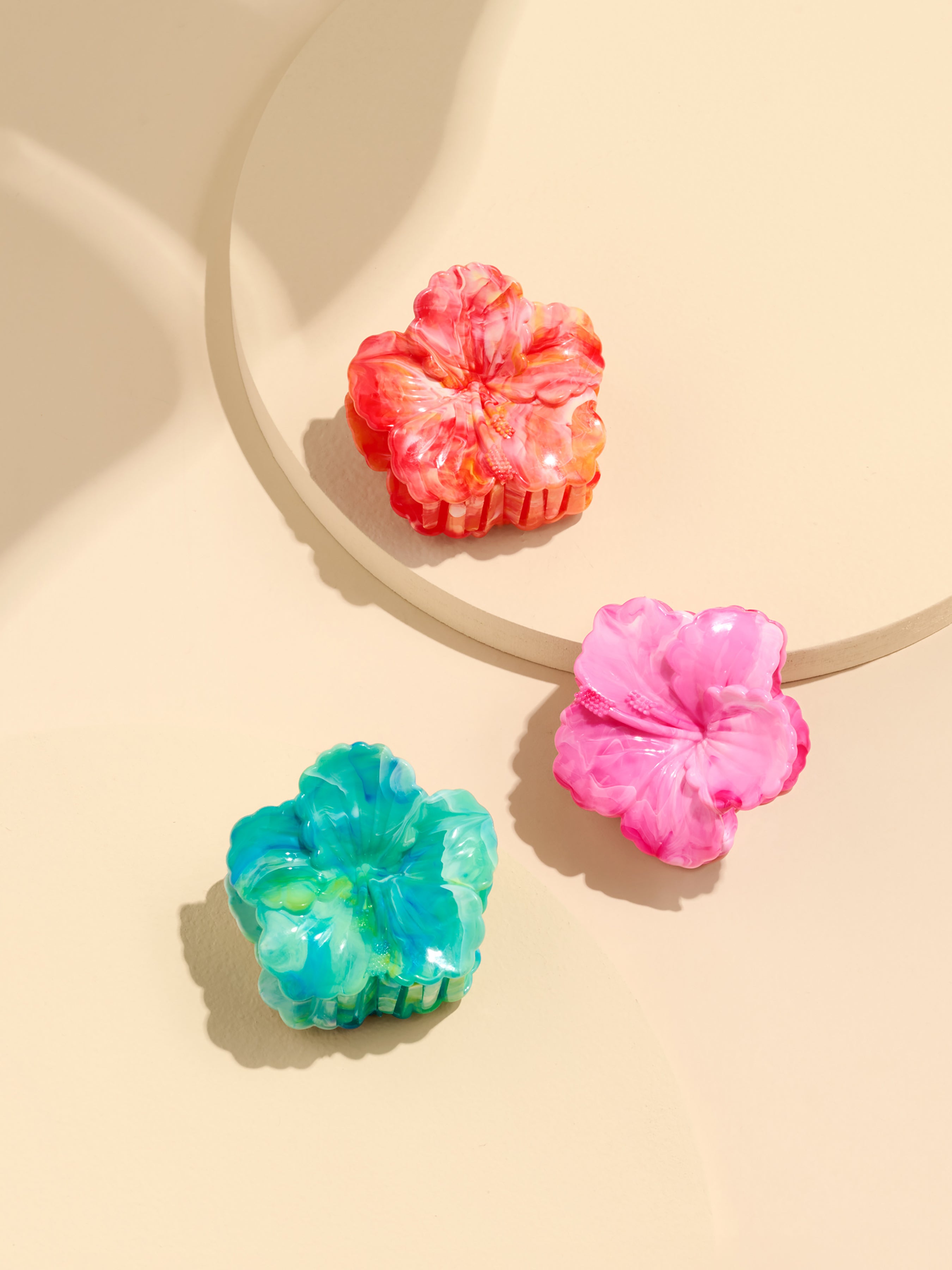 Shiraleah Hibiscus Claw Clip ORANGE