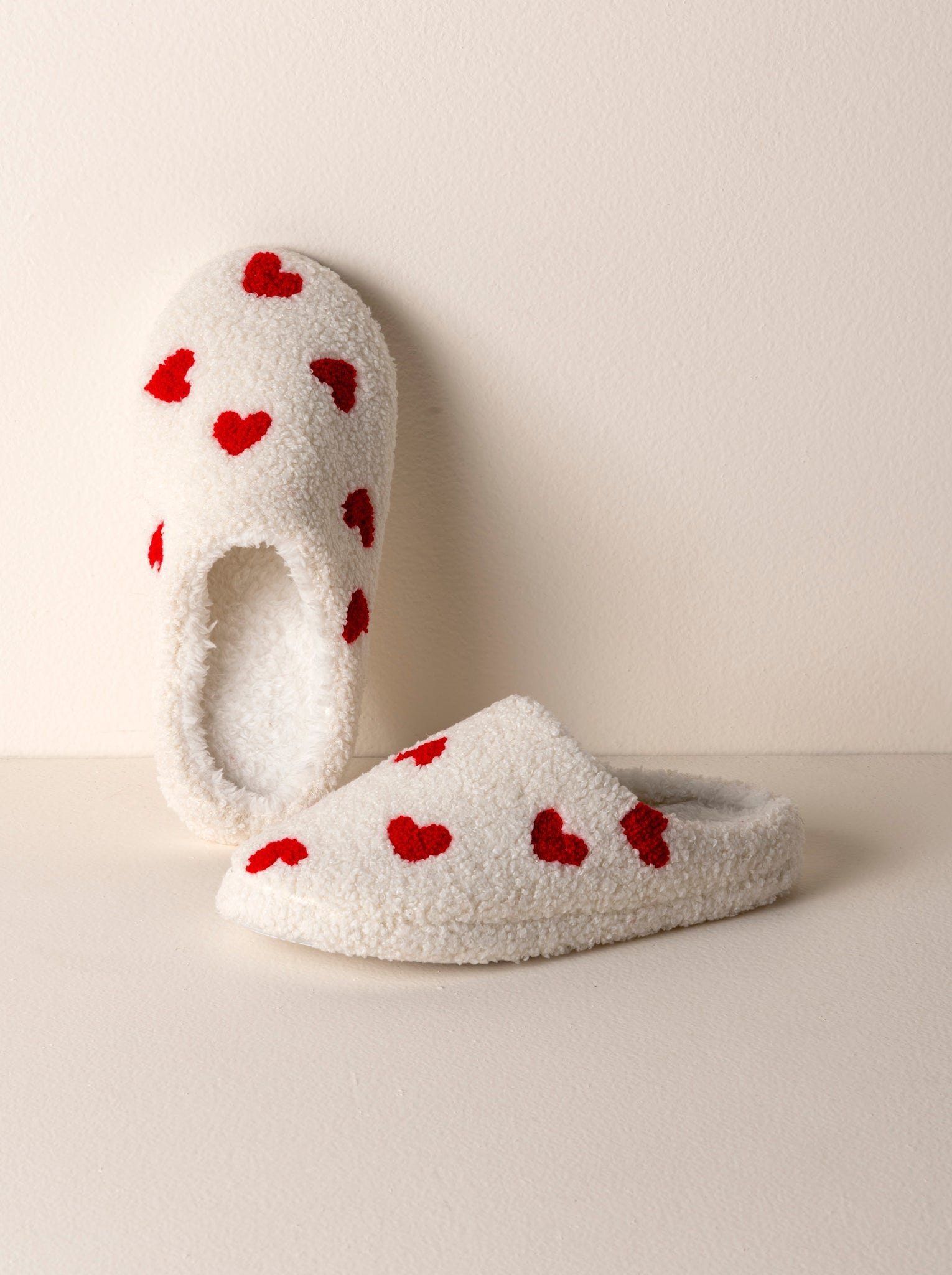 Shiraleah Assorted Set Of 2 Sizes Hearts Slippers, Ivory