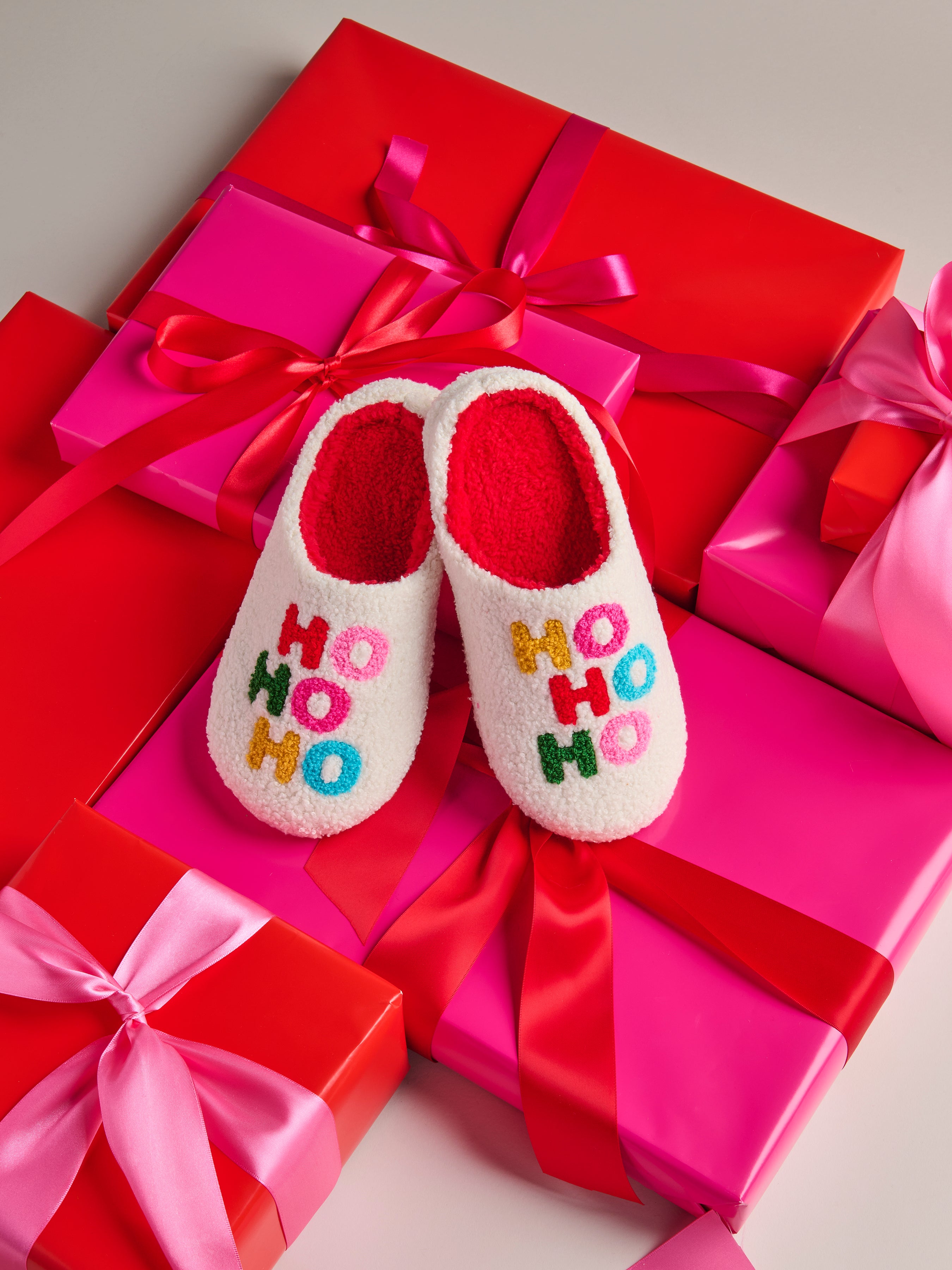 Shiraleah "Ho Ho Ho" Slippers, Ivory