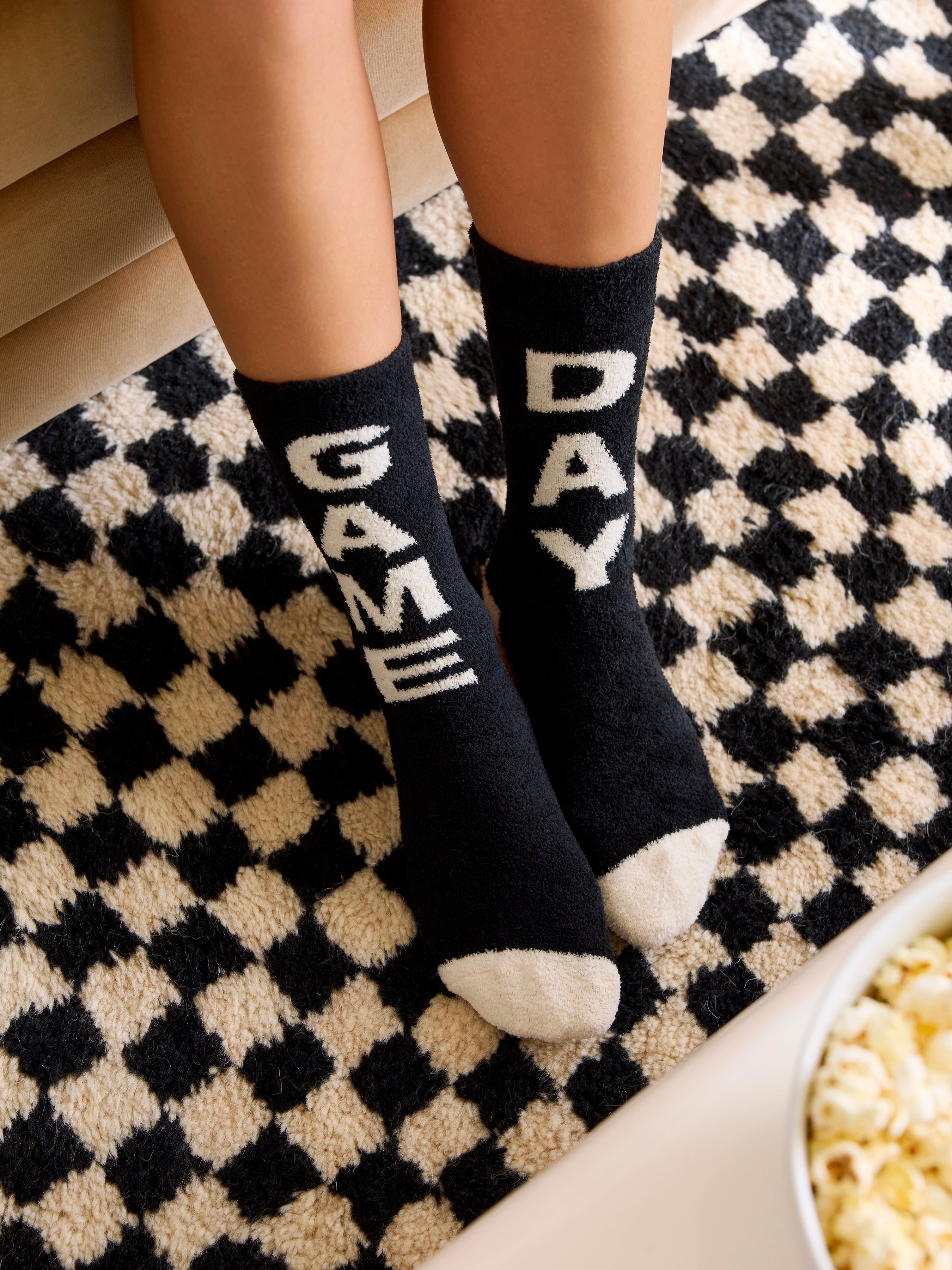 Shiraleah "Game Day" Socks BLACK