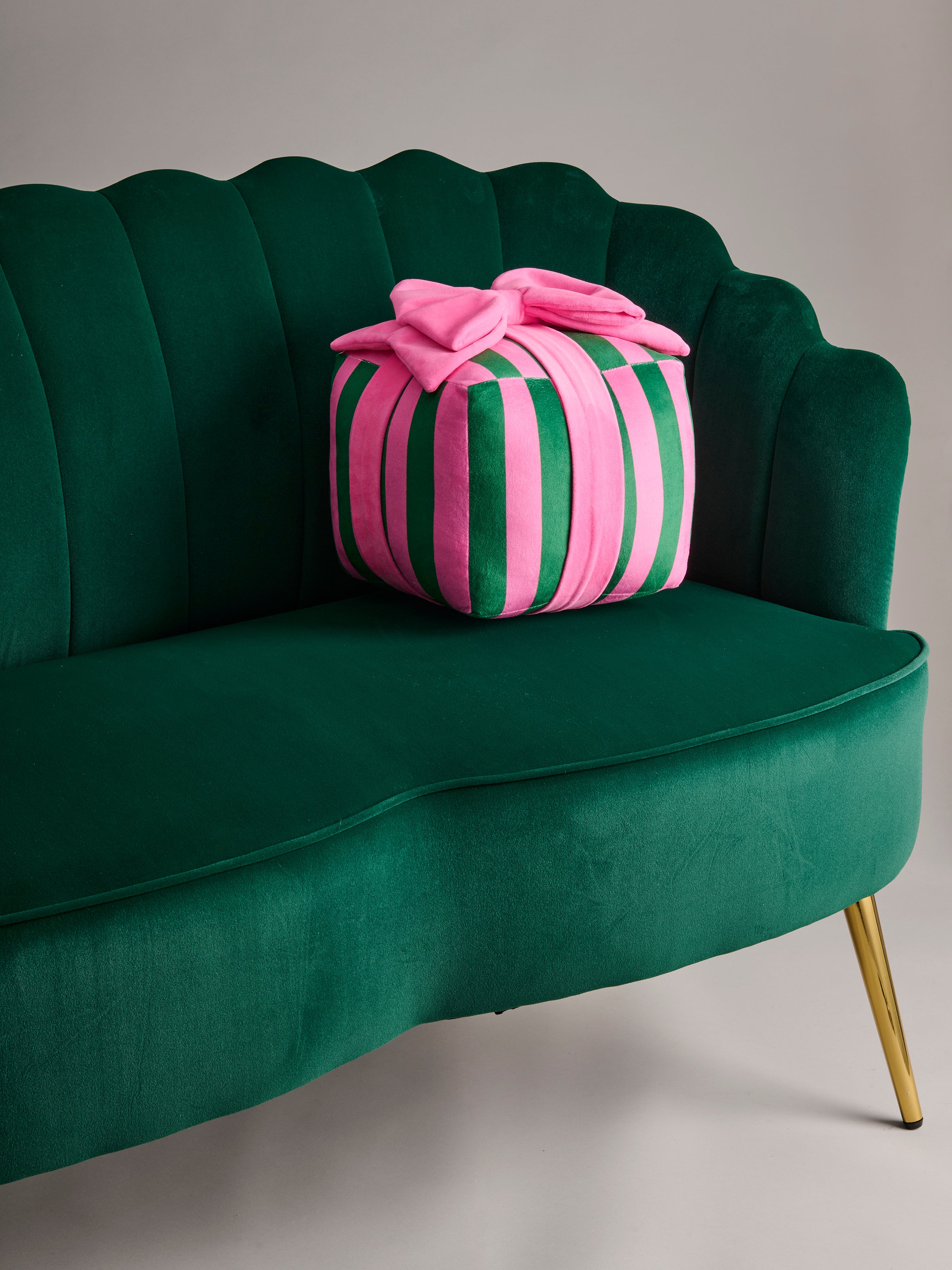 Shiraleah Stripe Gift Box Medium Pillow, Multi