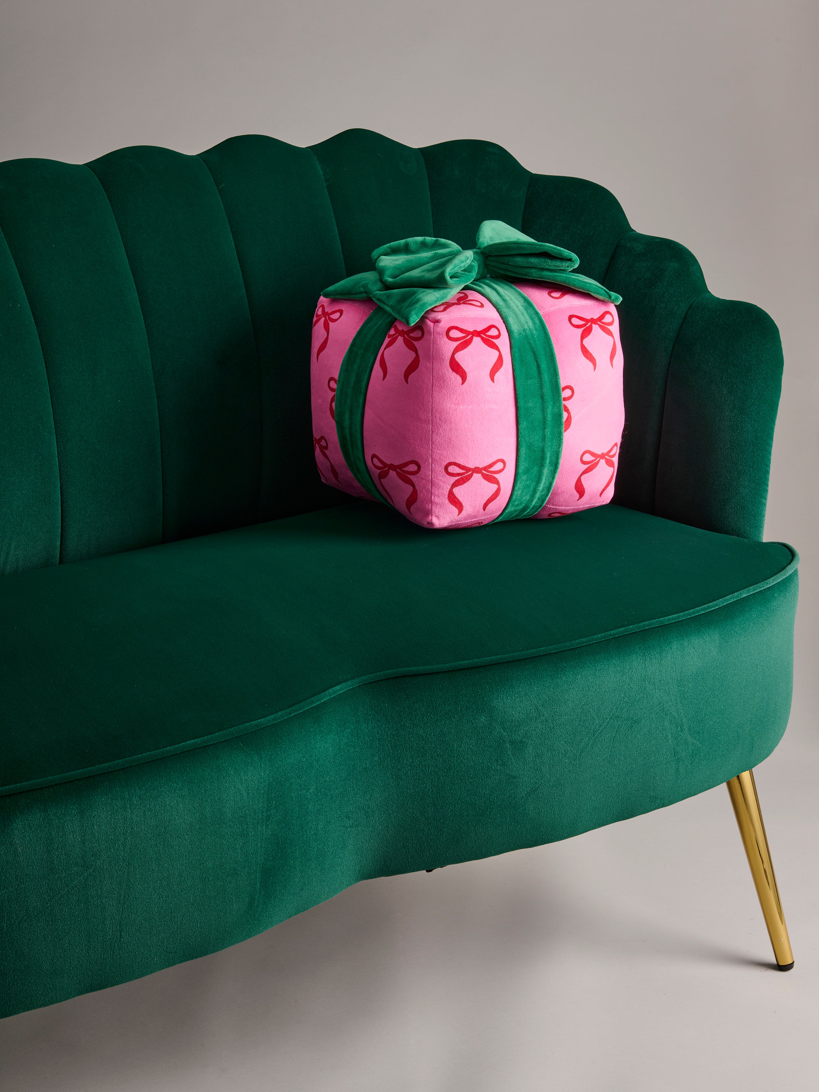 Shiraleah Bow Gift Box Medium Pillow, Pink
