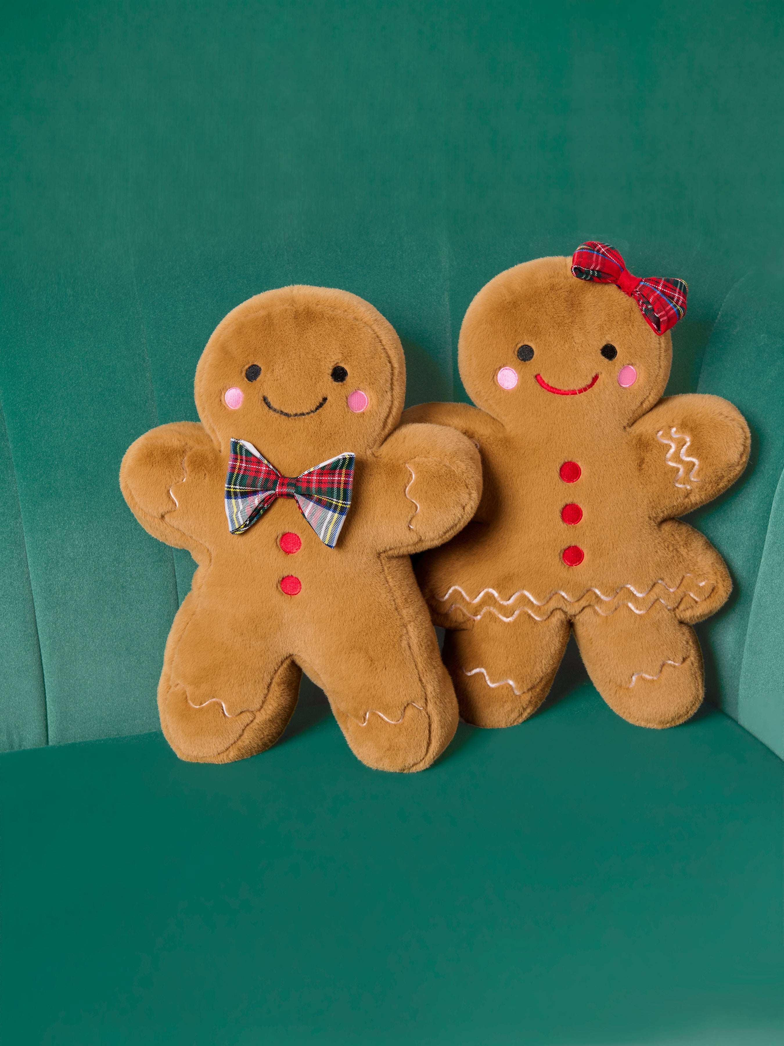 Shiraleah Gingerbread Girl Pillow, Tan
