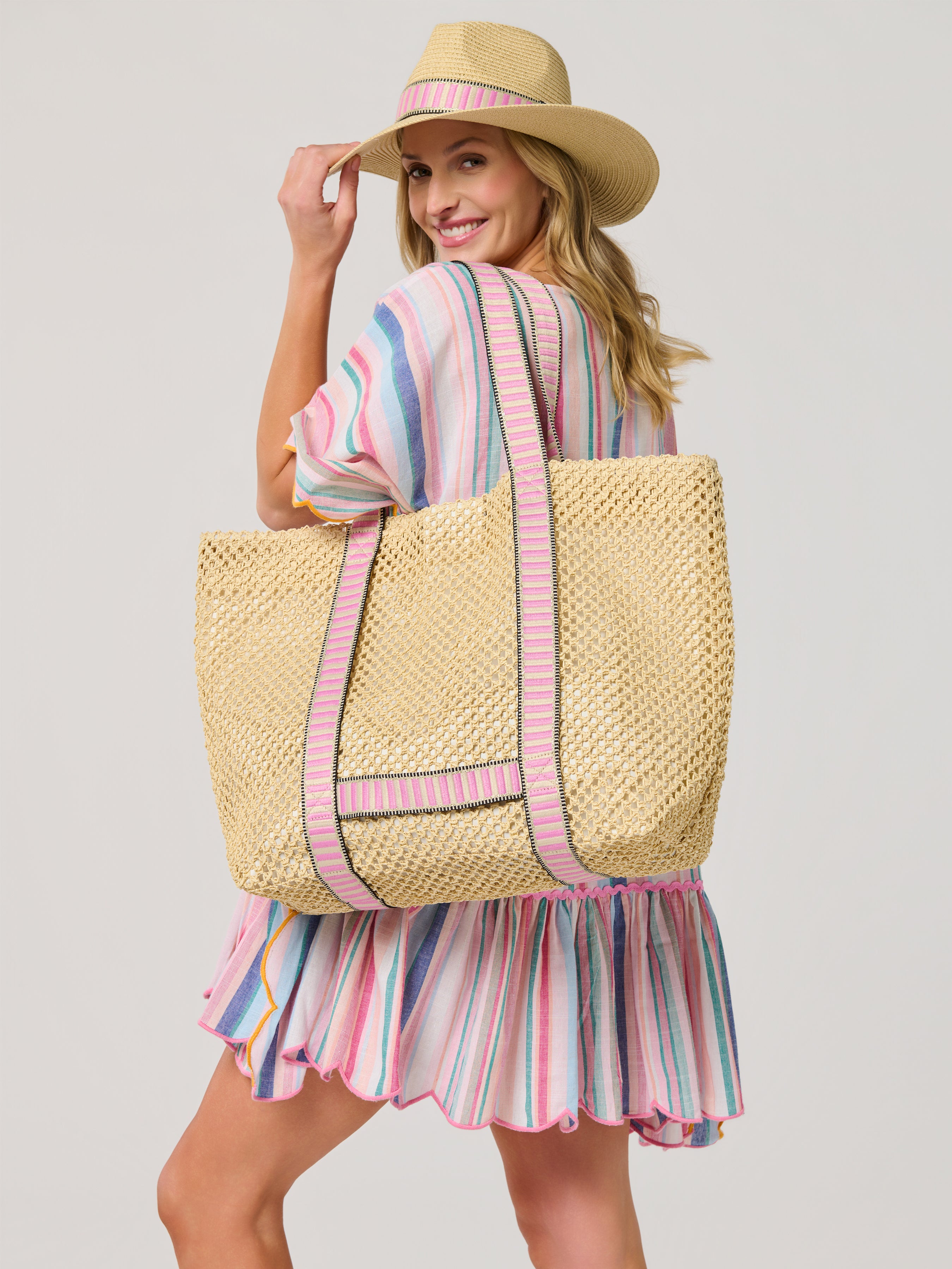 Shiraleah Dorian Tote and Hat Set PINK