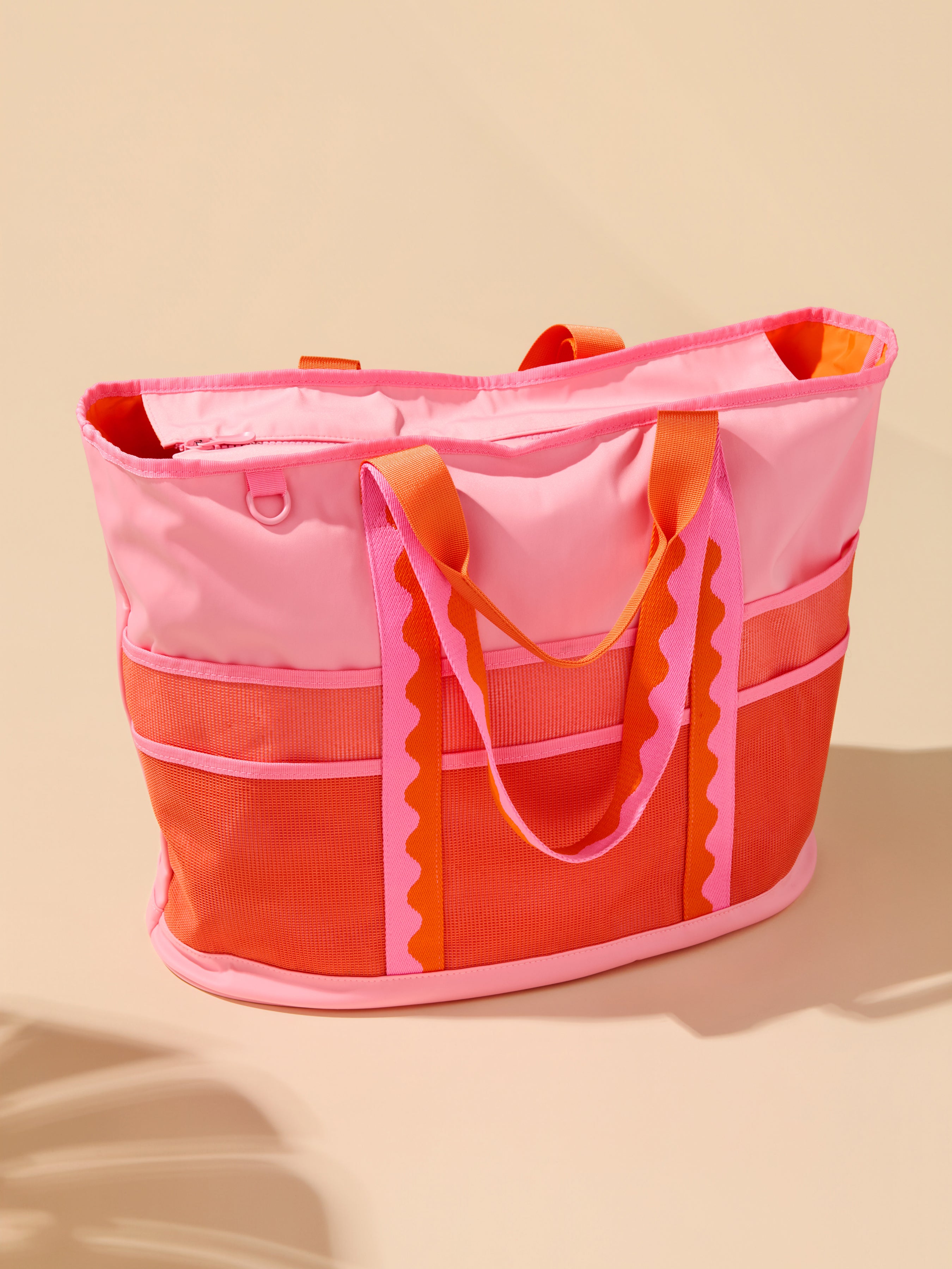 Shiraleah Camden Neoprene Tote PINK