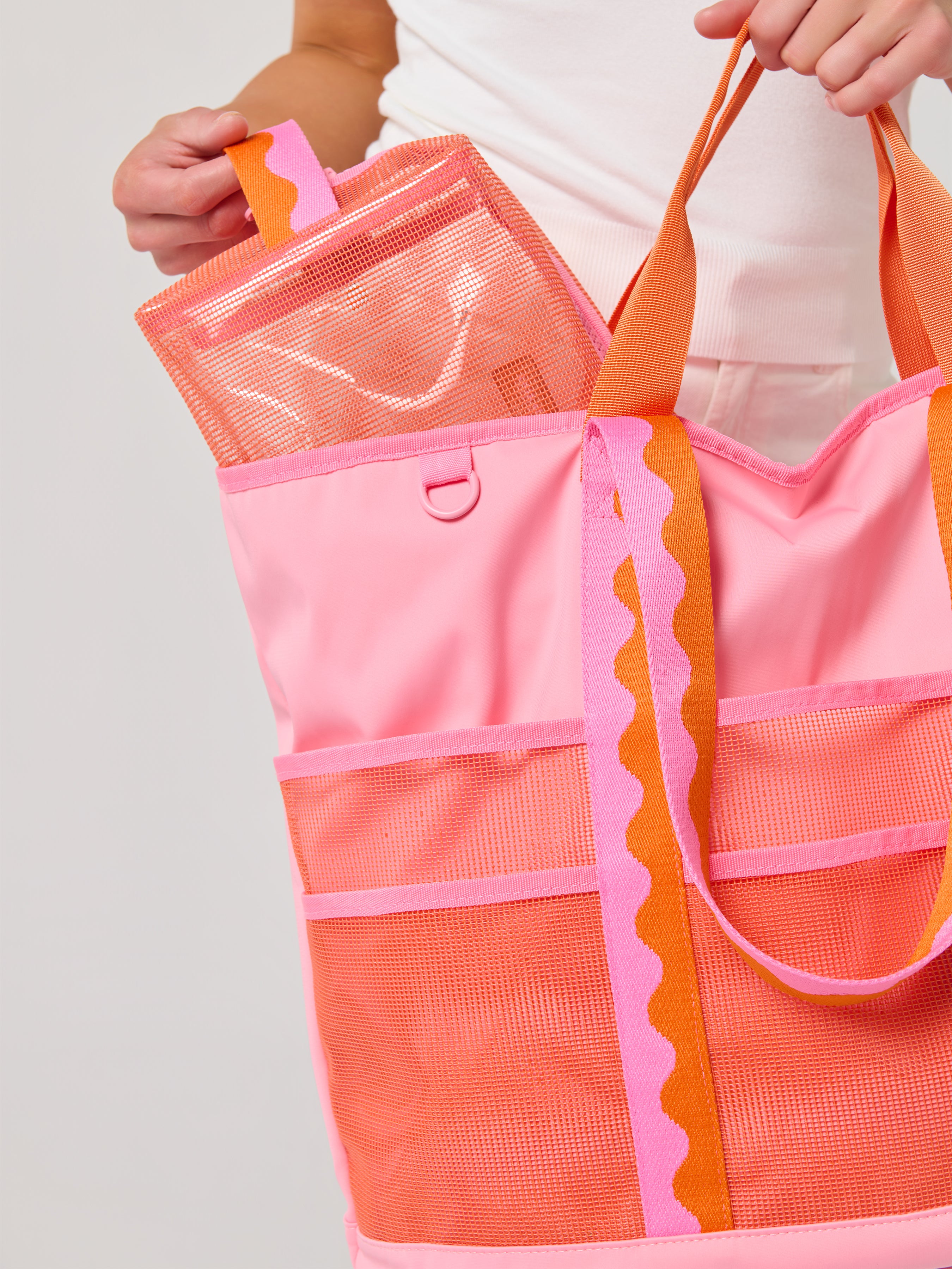 Shiraleah Camden Neoprene Tote PINK