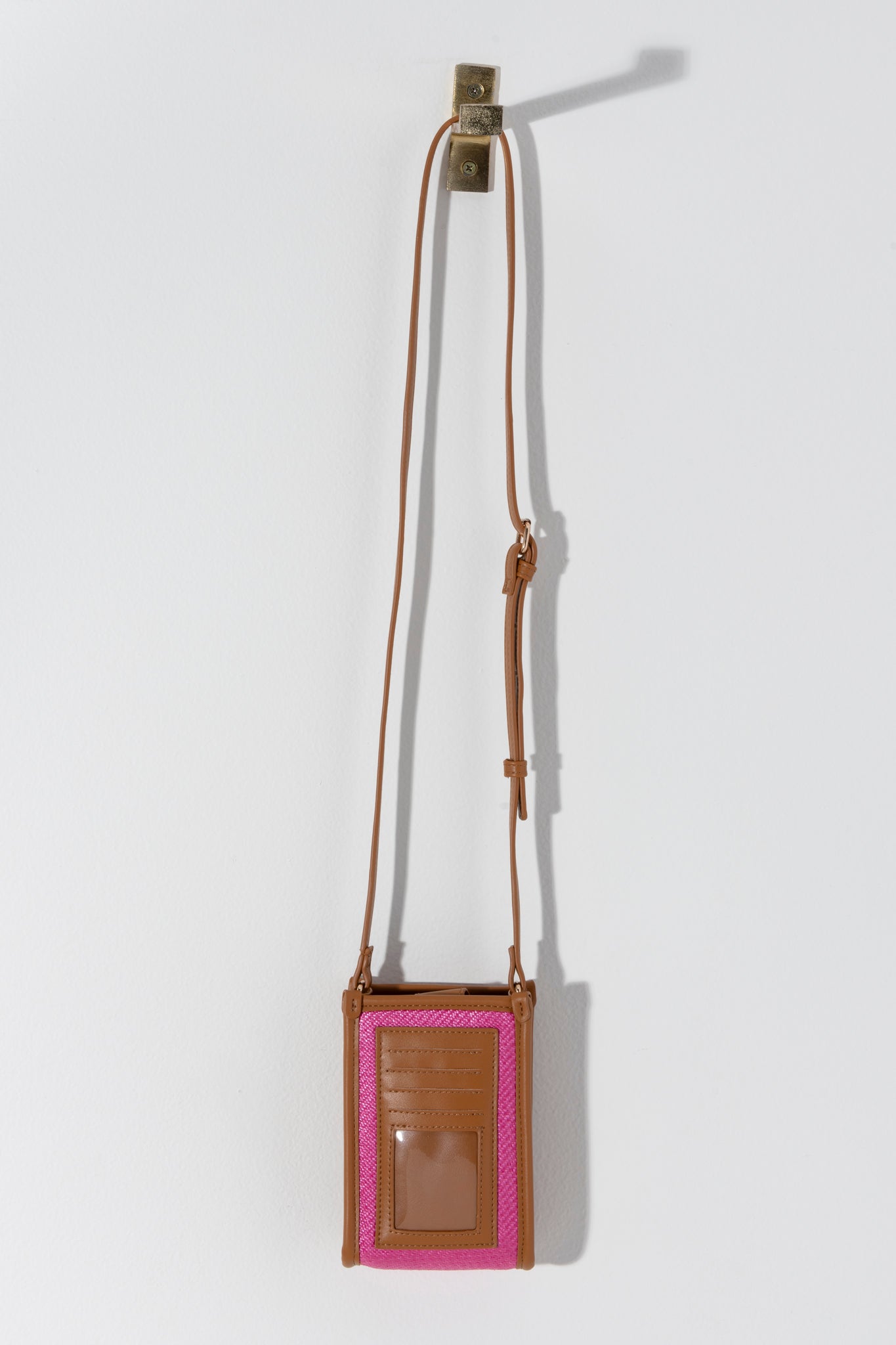 Shiraleah Piper Phone Holder, Pink
