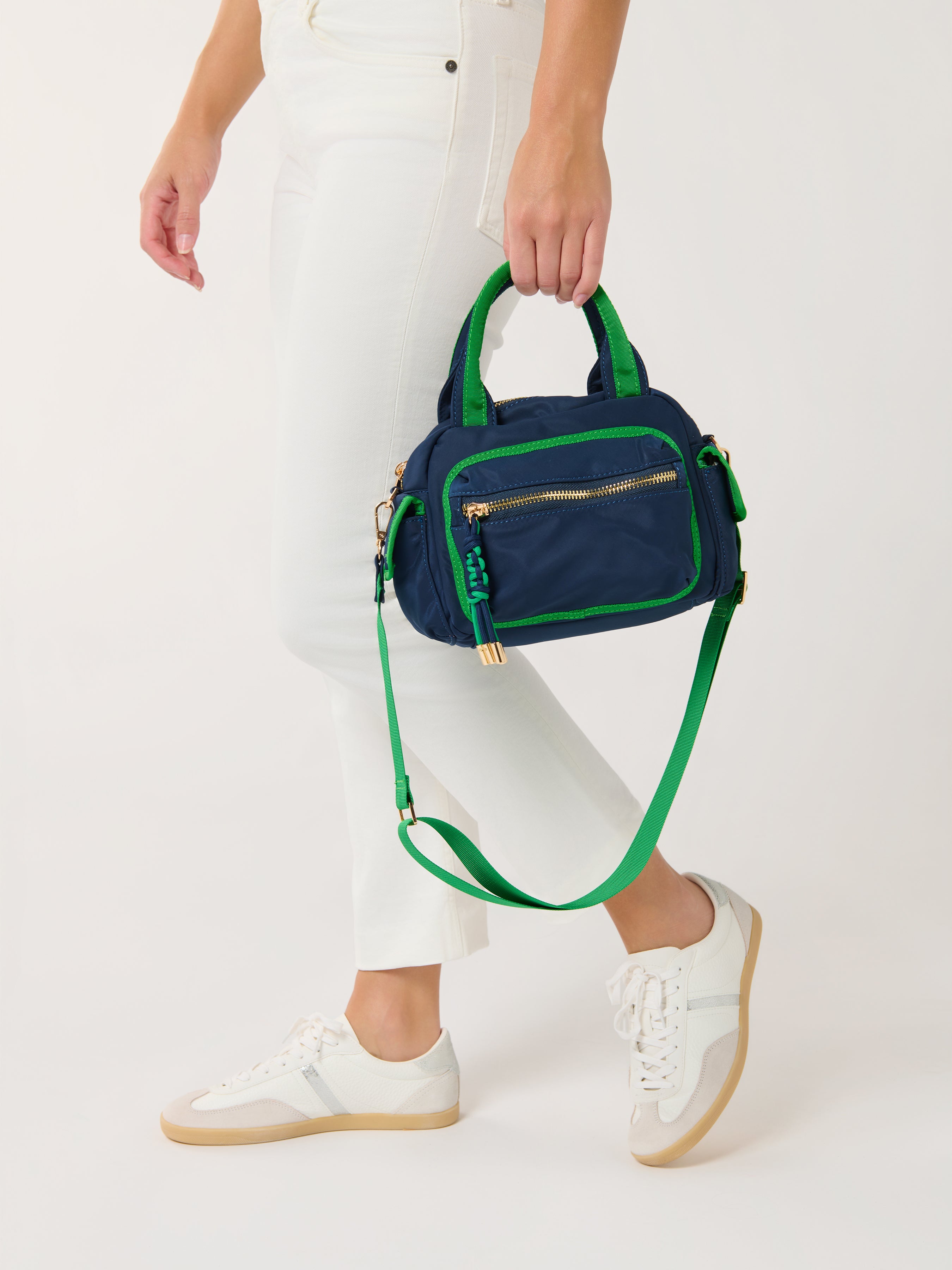 kei shirahata バックテイル トップス Shiraleah Jet Top Handle Shoulder Bag
