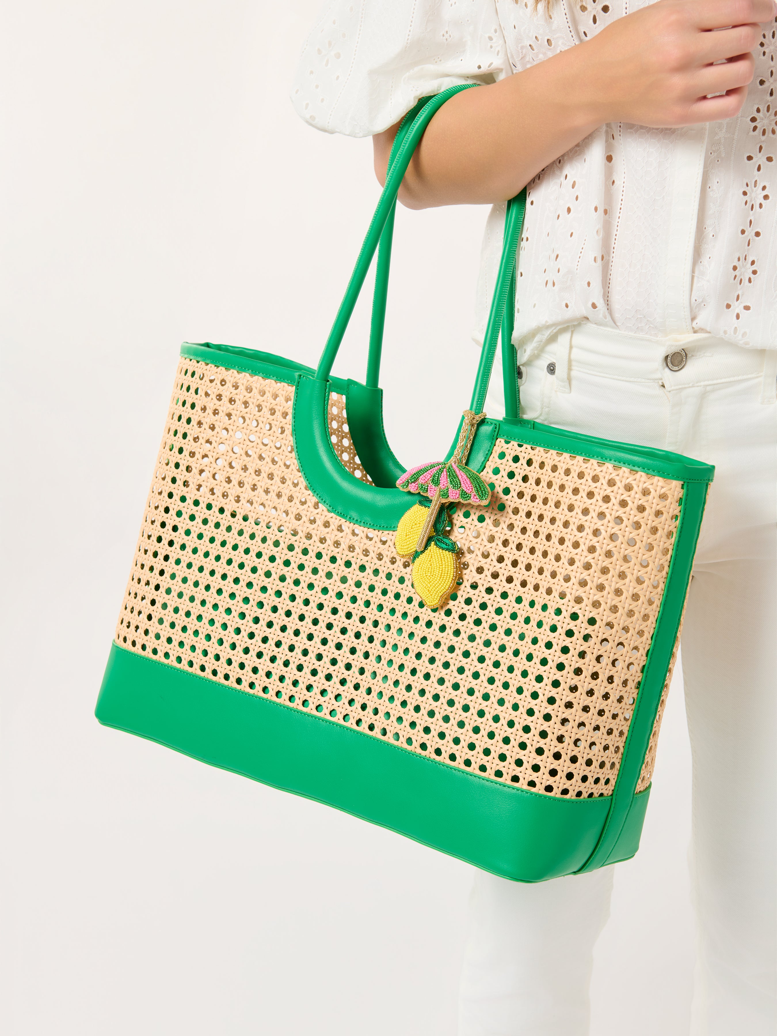 Shiraleah Lyra Tote GREEN