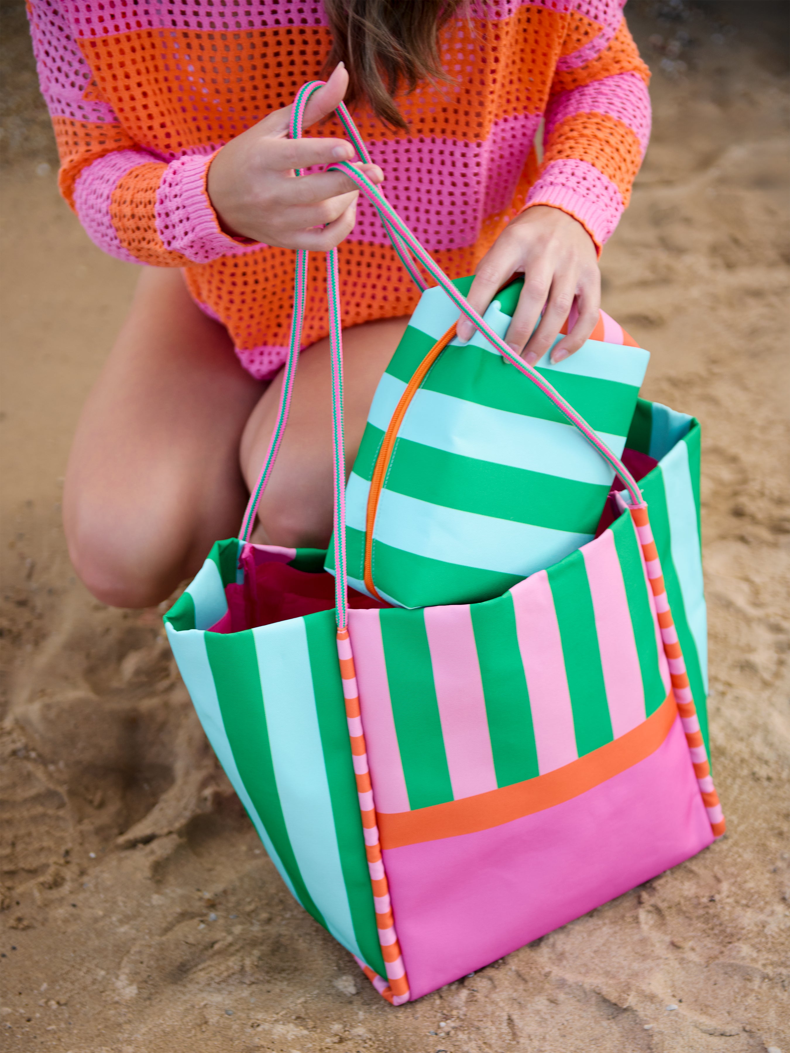 Shiraleah Samba Zip Pouch GREEN