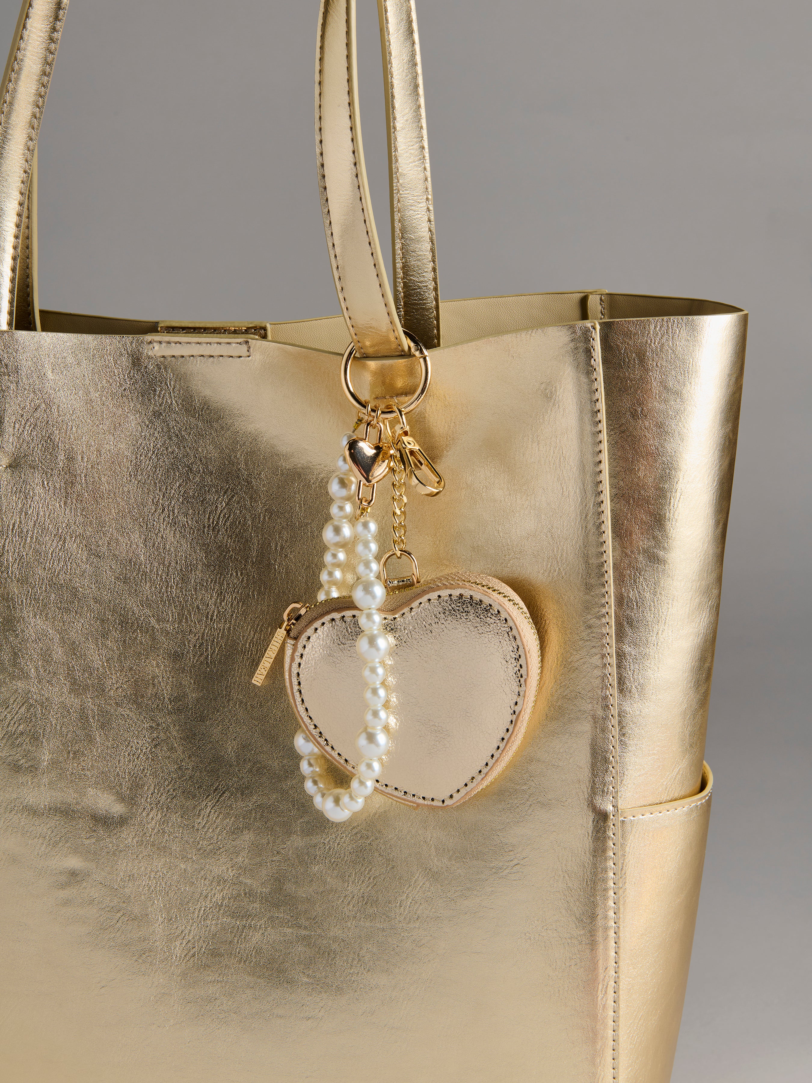Shiraleah Heart Pouch Bag Charm/Key Ring GOLD