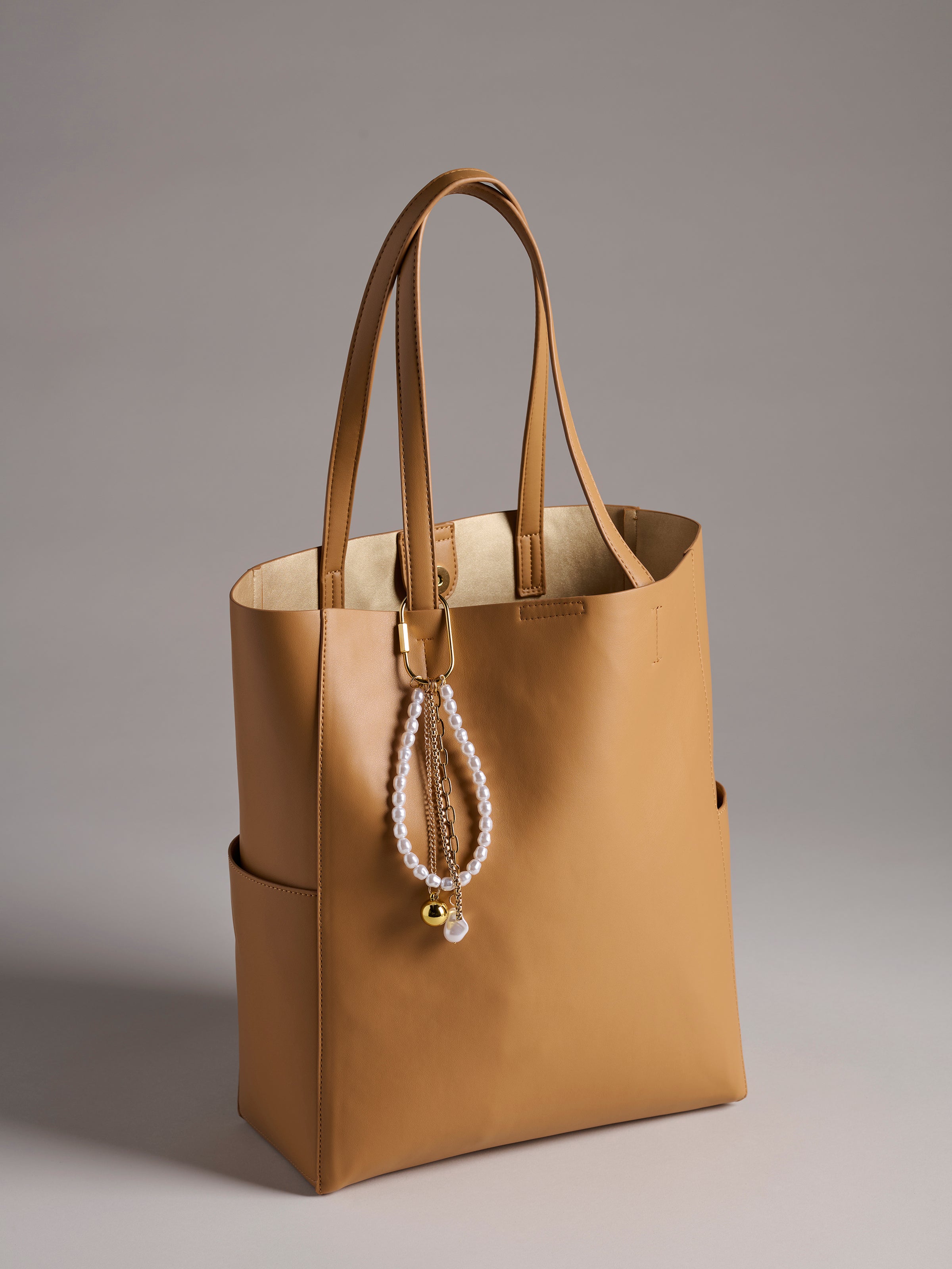 Shiraleah Pearl Chain Bag Charm/Key Ring, Pearl