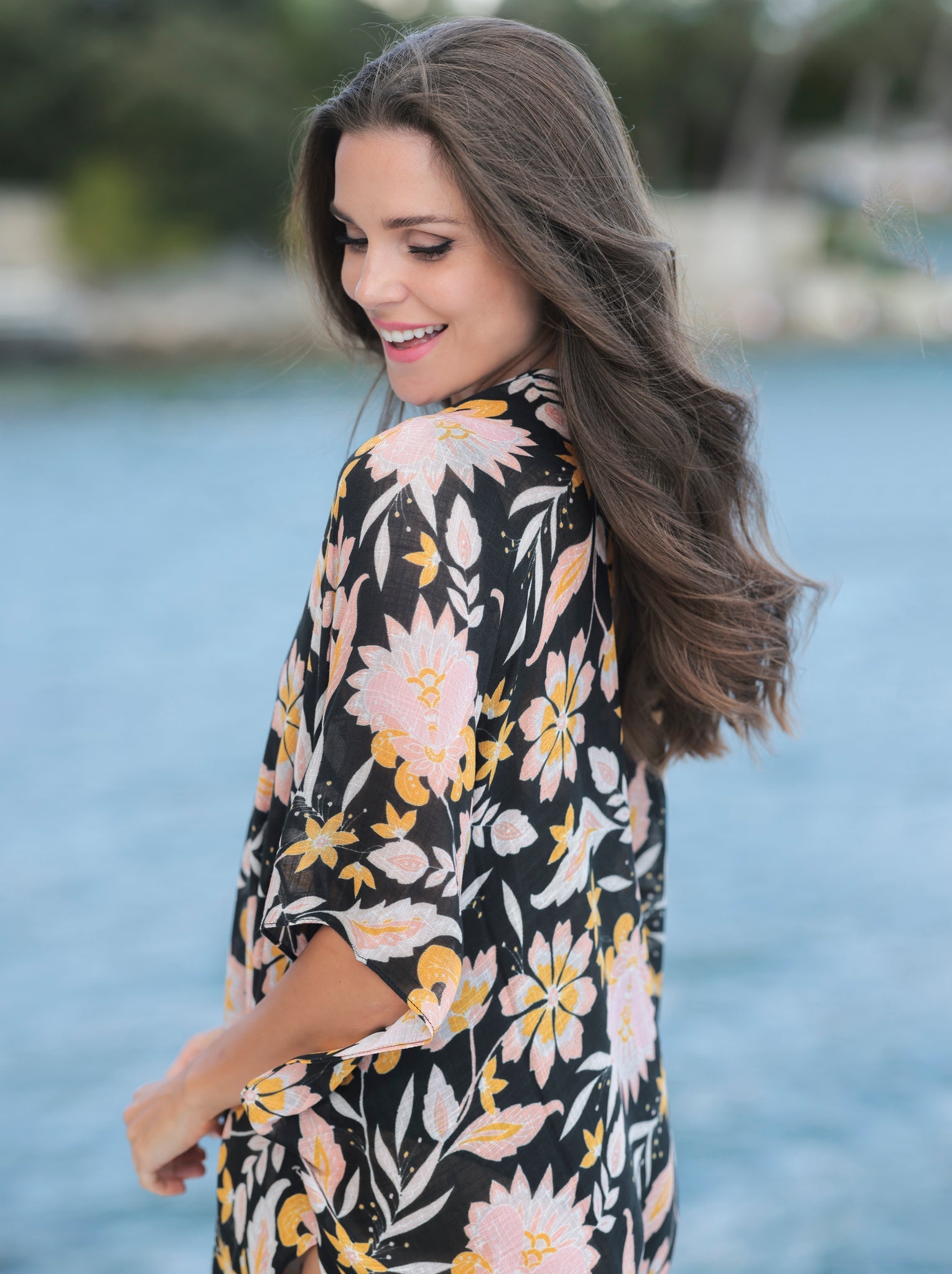 Shiraleah Ramona Kimono, Multi