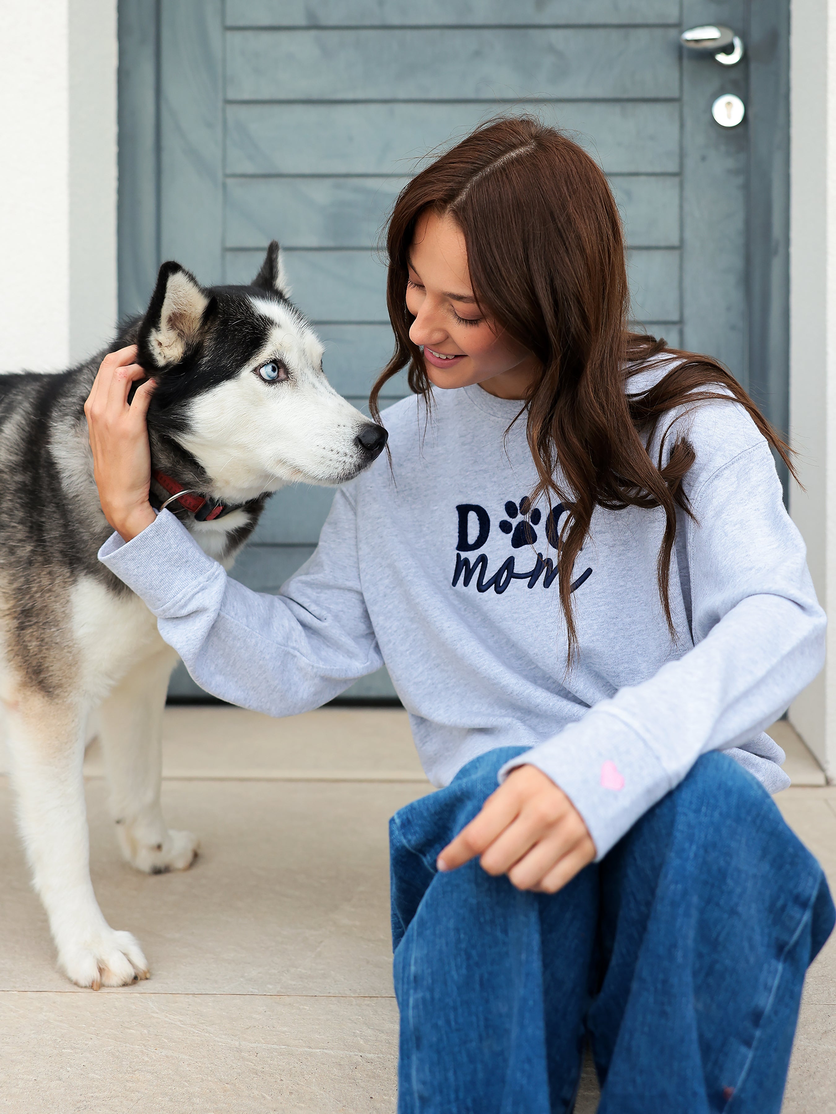 Shiraleah Assorted Set of 6 "Dog Mom" Sweatshirts, Grey