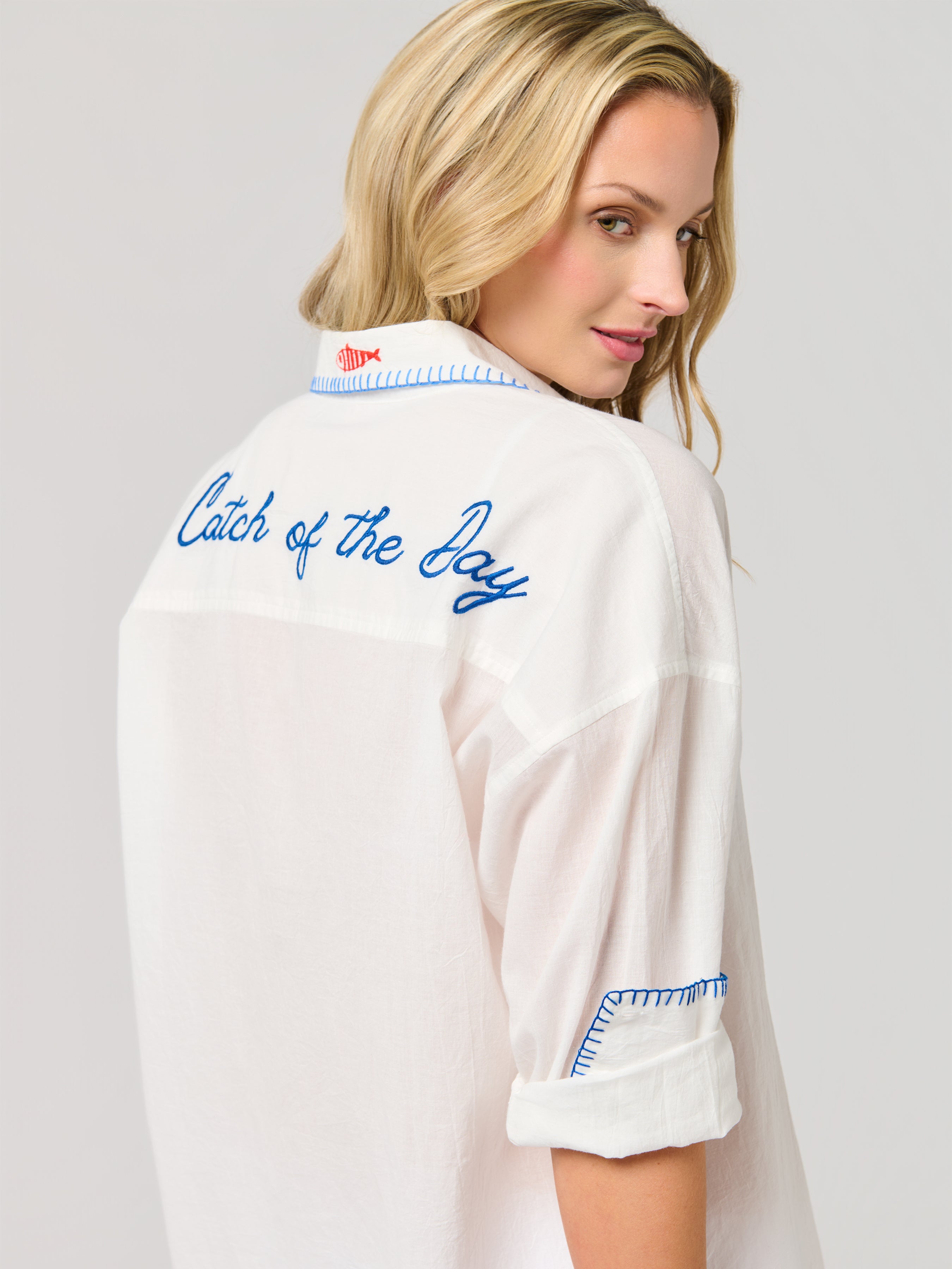 Shiraleah "Snap & Sip/Catch of the Day" Cover-Up Shirt, White SMALL