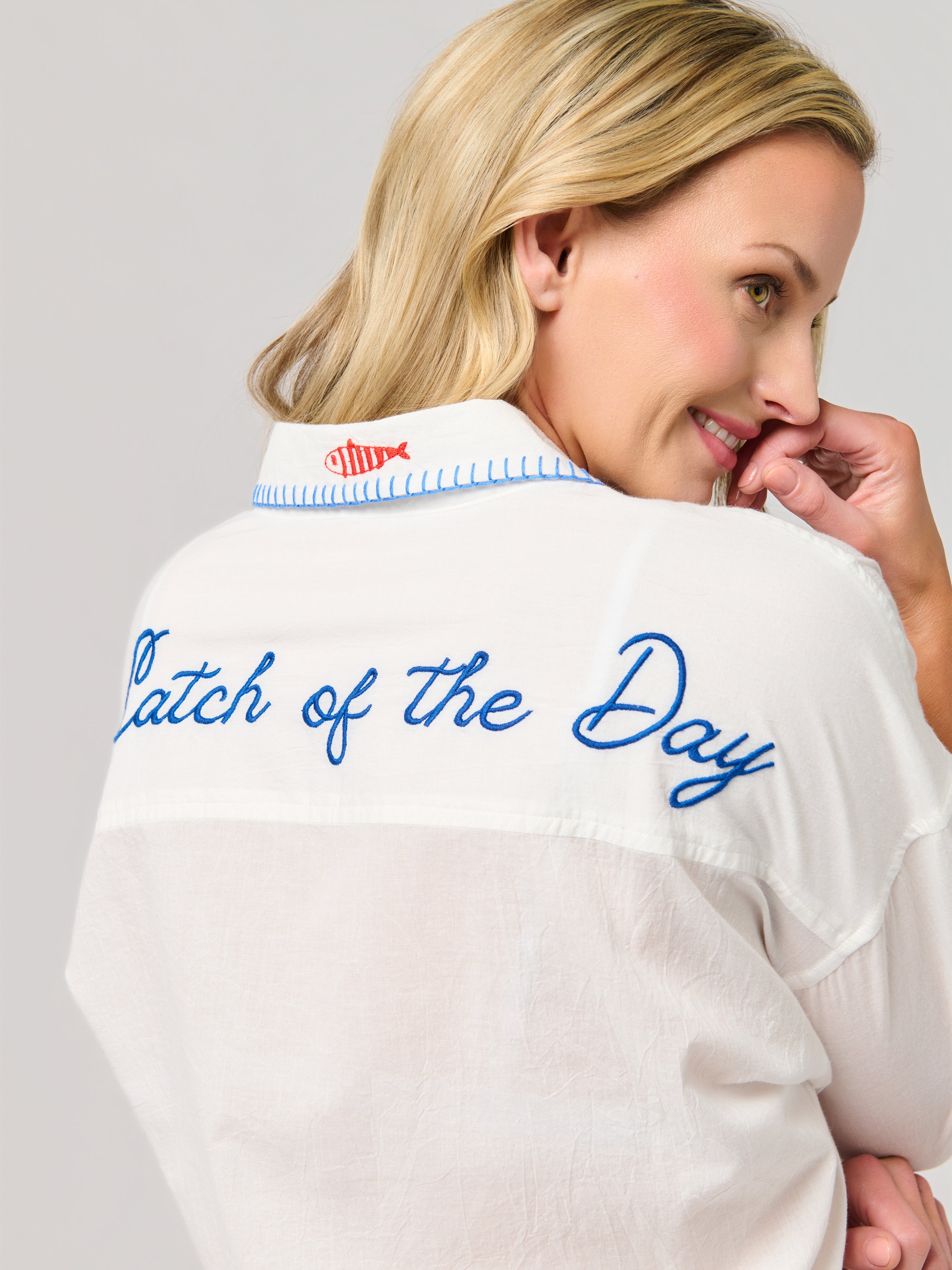 Shiraleah "Snap & Sip/Catch of the Day" Cover-Up Shirt, White SMALL