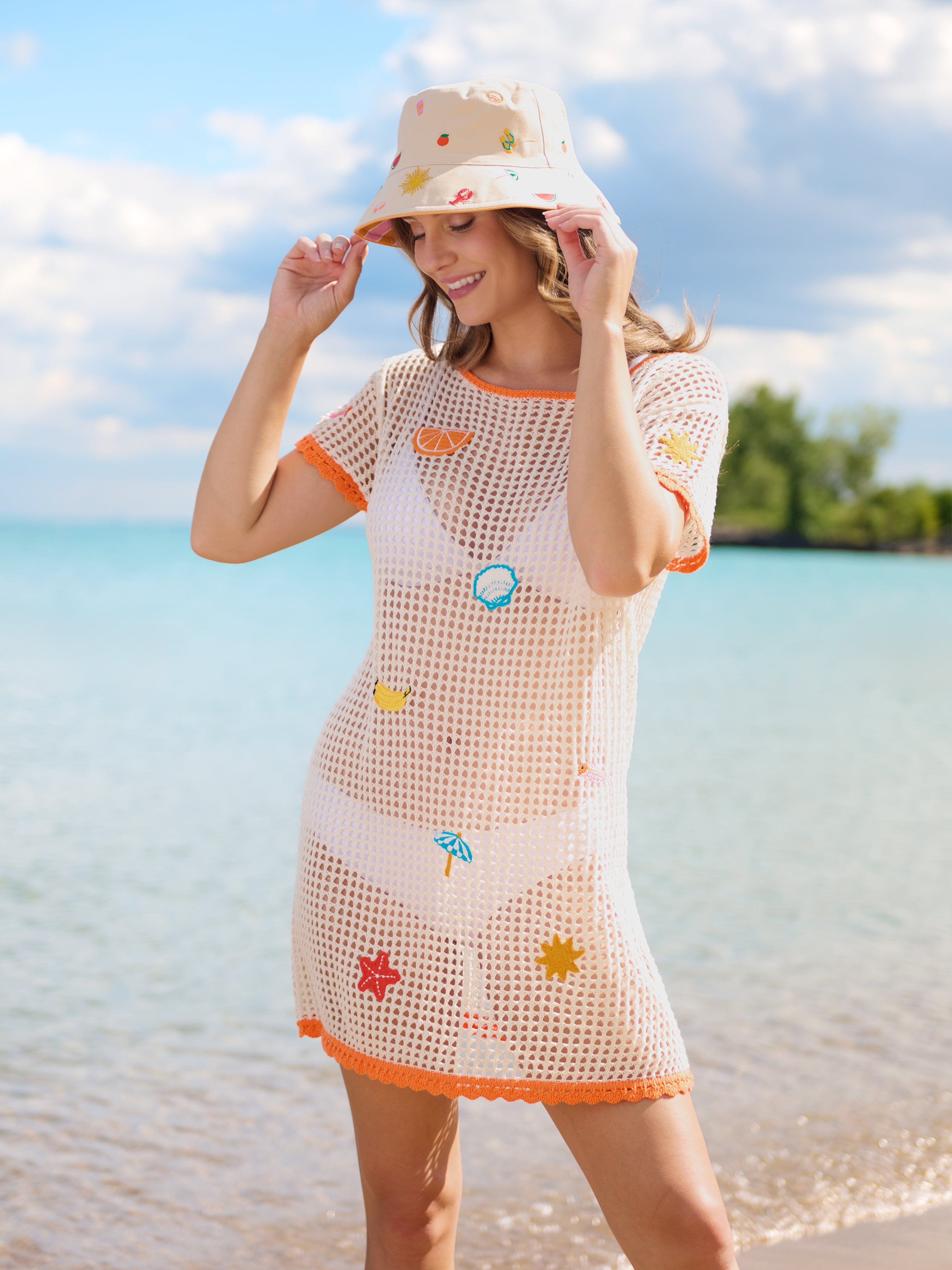 Shiraleah Cabana Reversible Bucket Hat, Multi