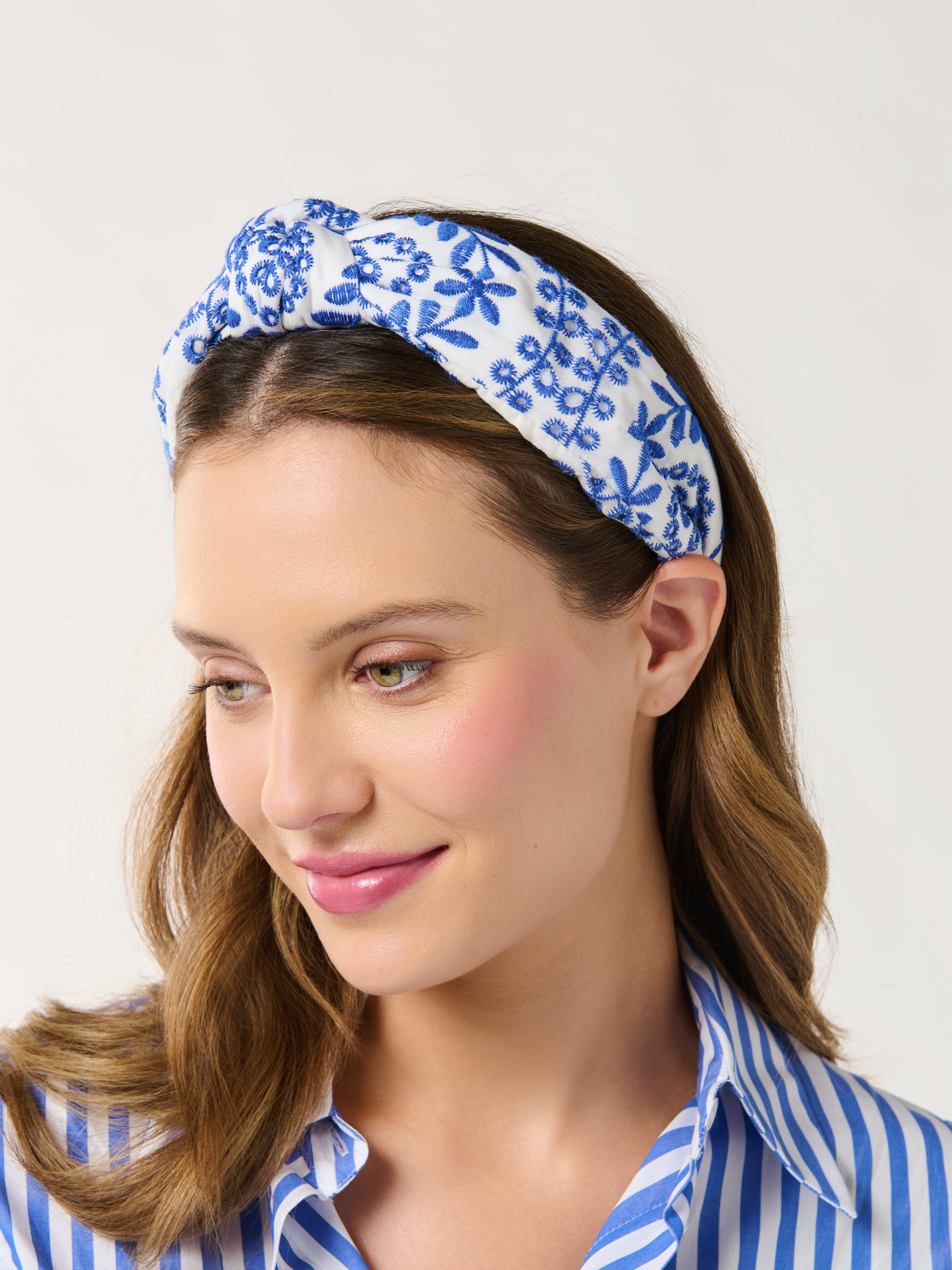Shiraleah Athena Knotted Headband, Blue