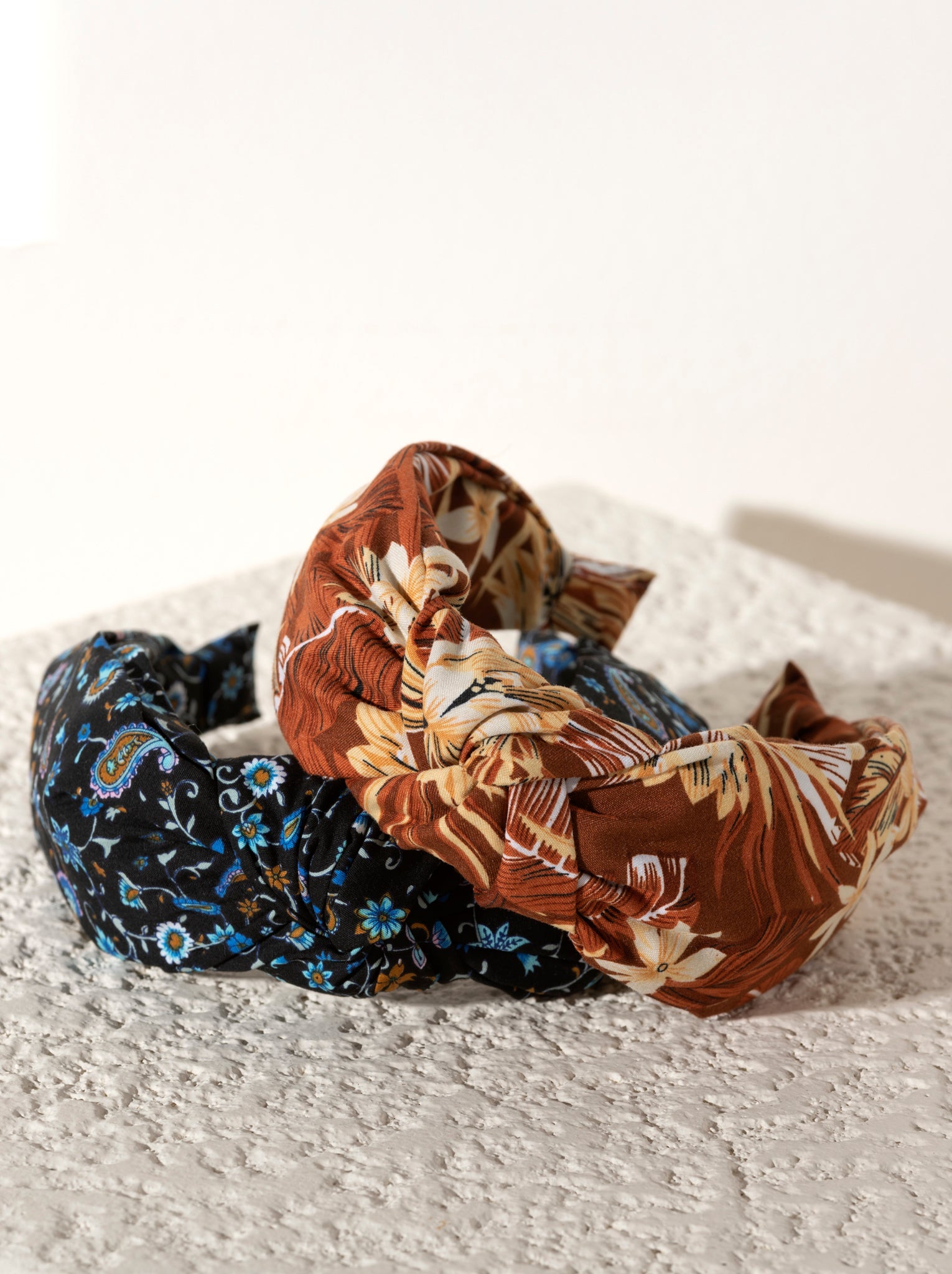 Shiraleah Knotted Floral Print Headband, Black