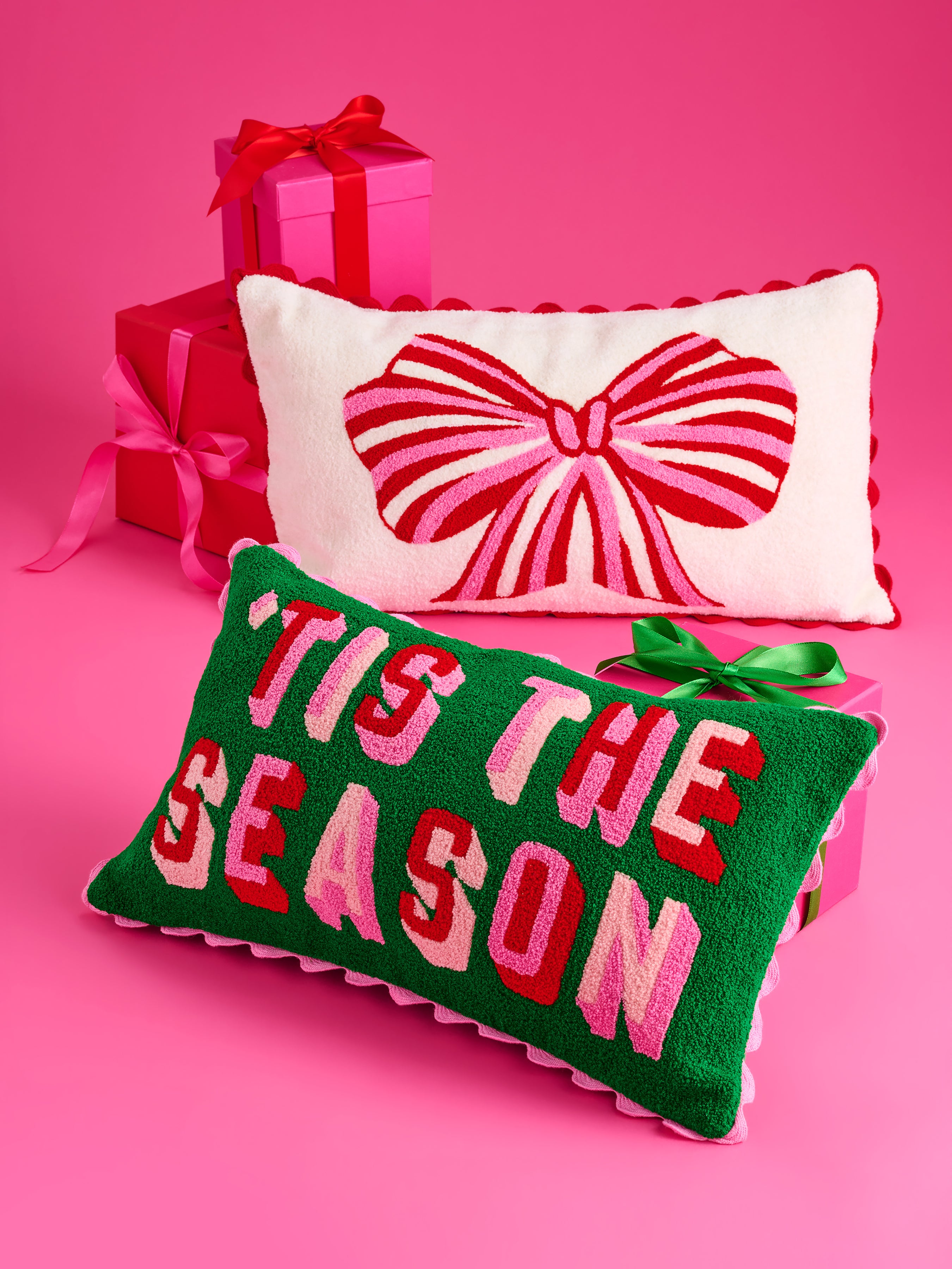 Shiraleah "'Tis The Season" Pillow, Green